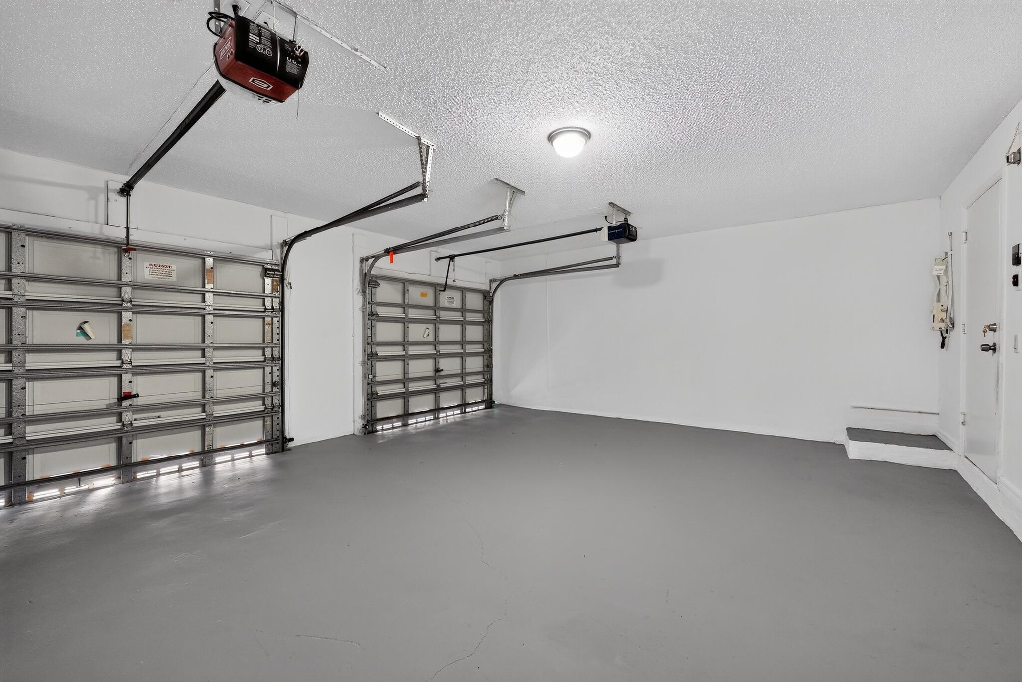 MAPLE RIDGE - Residential