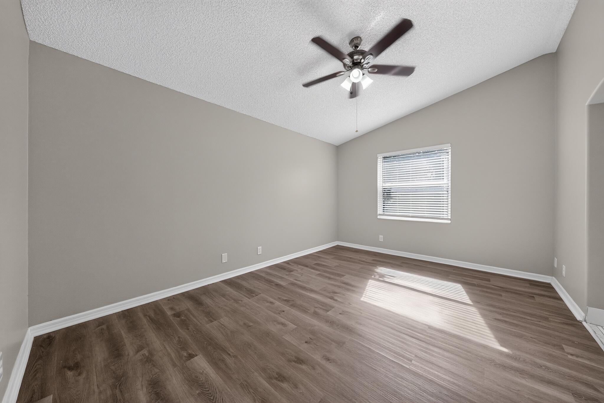 MAPLE RIDGE - Residential