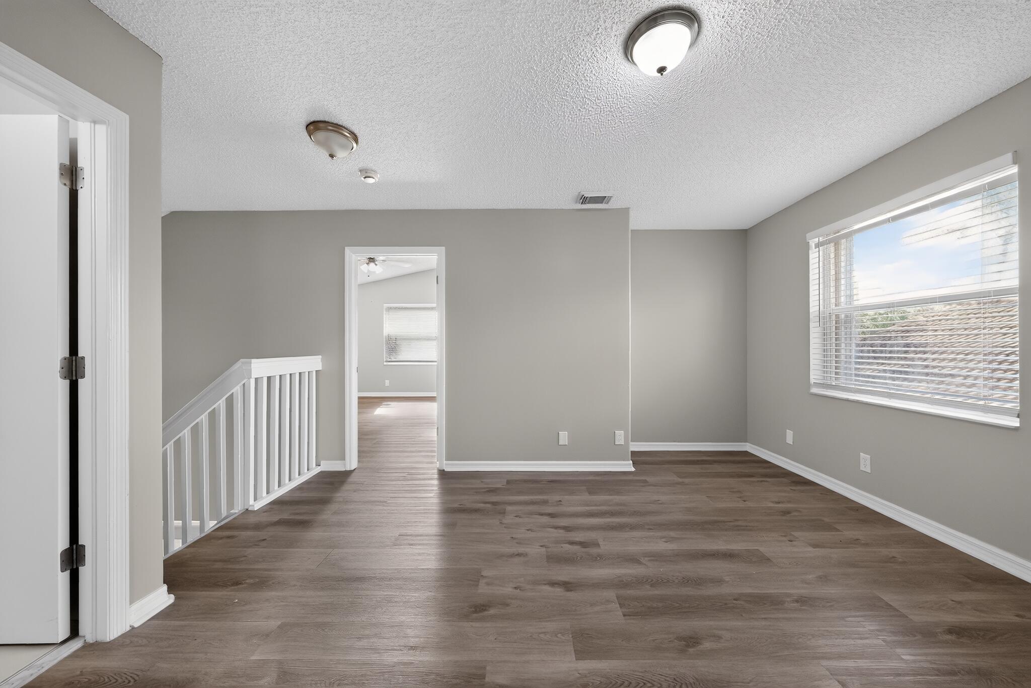 MAPLE RIDGE - Residential
