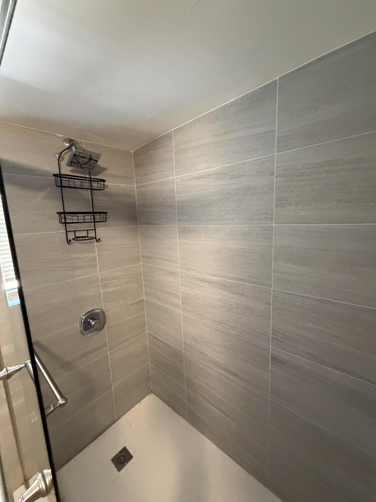 PLAYLAND ISLES - Residential Lease