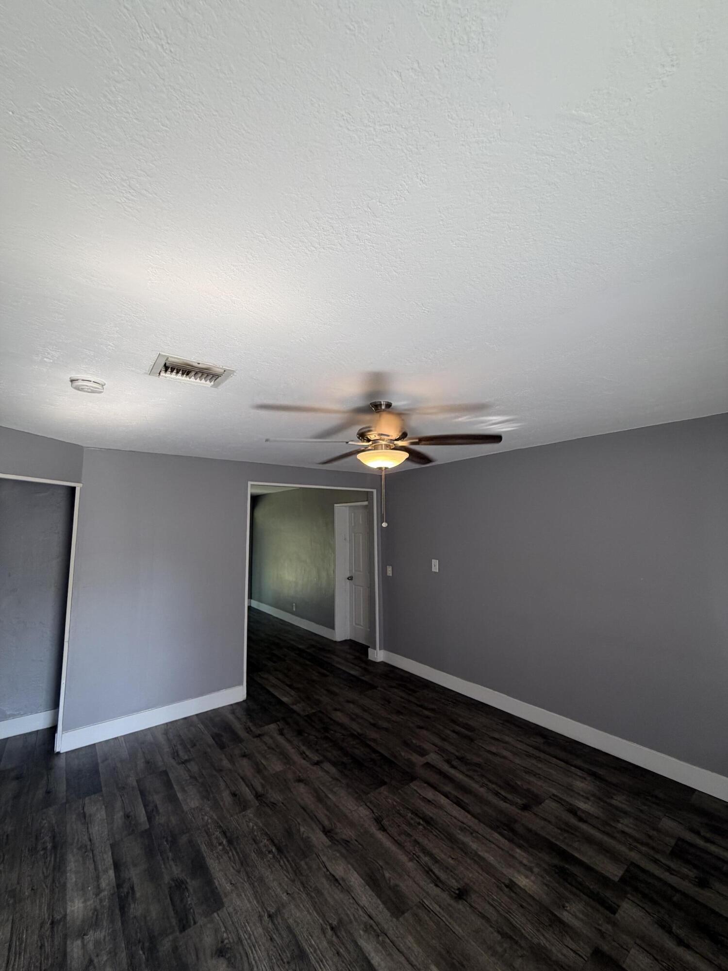 PLAYLAND ISLES - Residential Lease