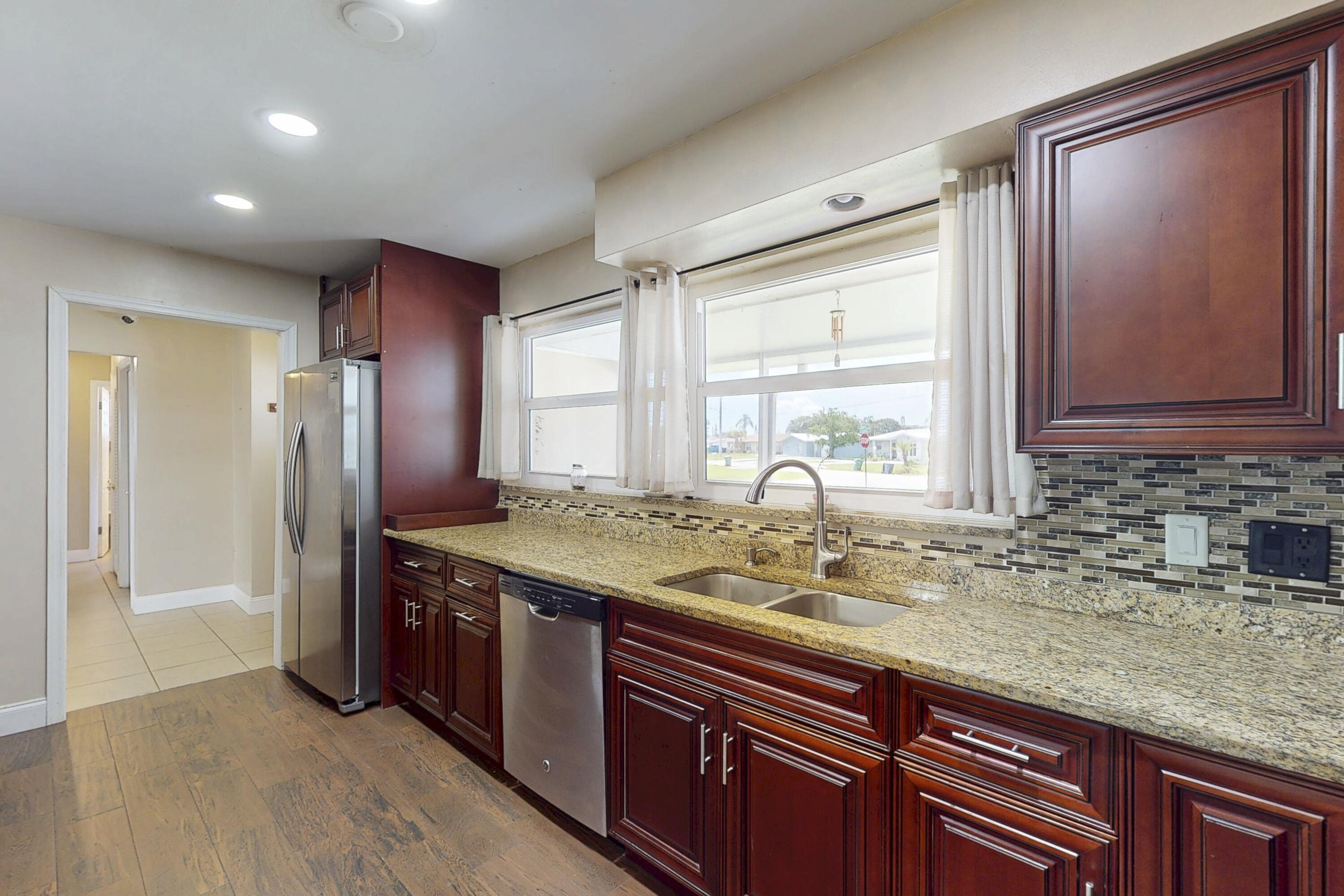 RIVER PARK UNIT 2 - Residential