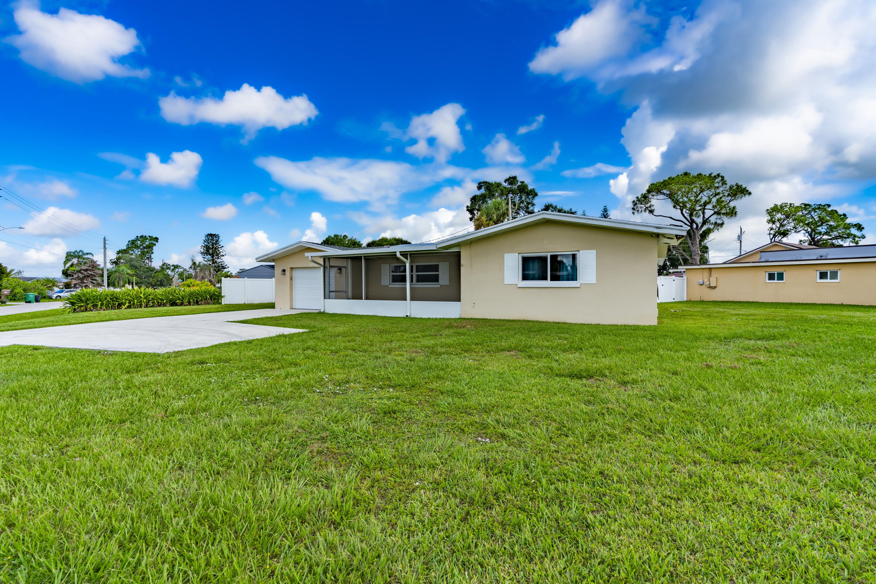 RIVER PARK UNIT 2 - Residential