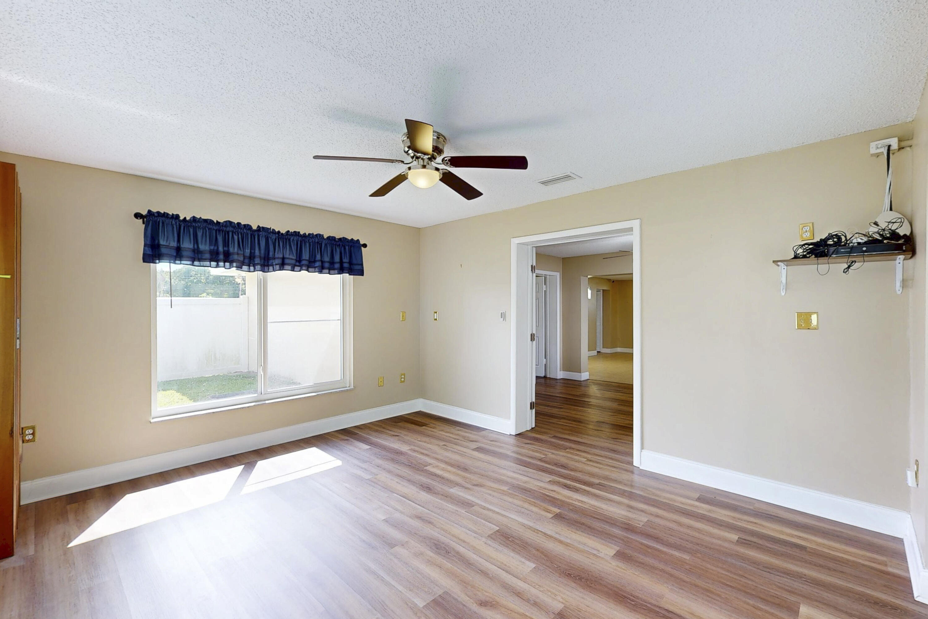RIVER PARK UNIT 2 - Residential