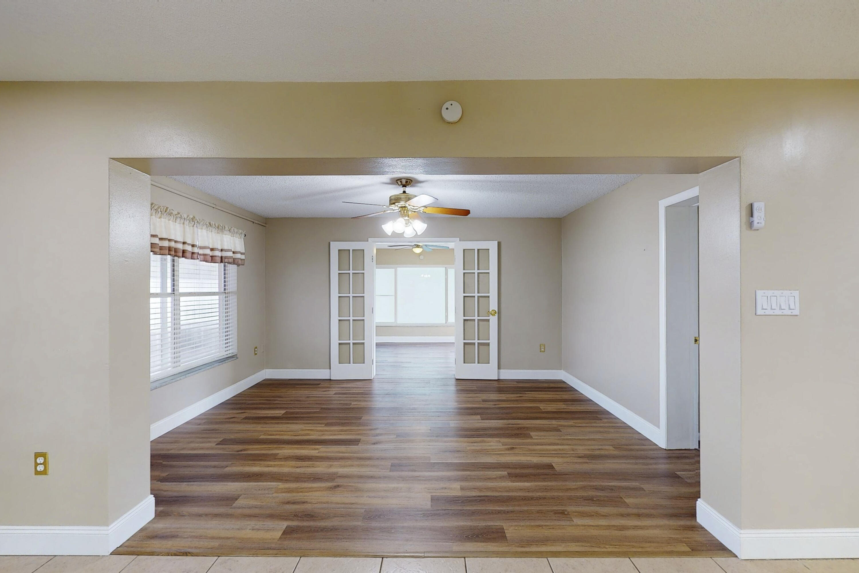 RIVER PARK UNIT 2 - Residential