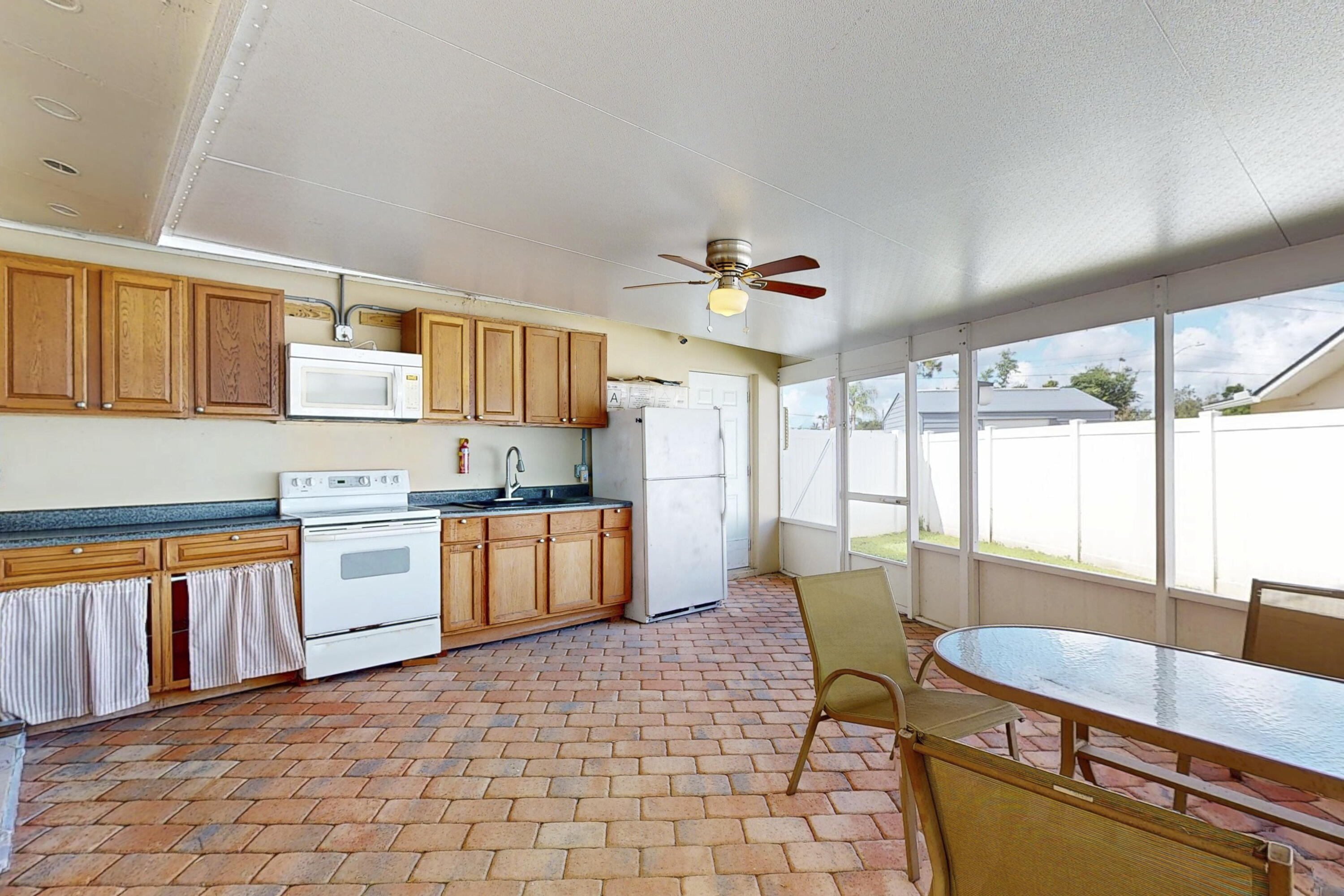 RIVER PARK UNIT 2 - Residential