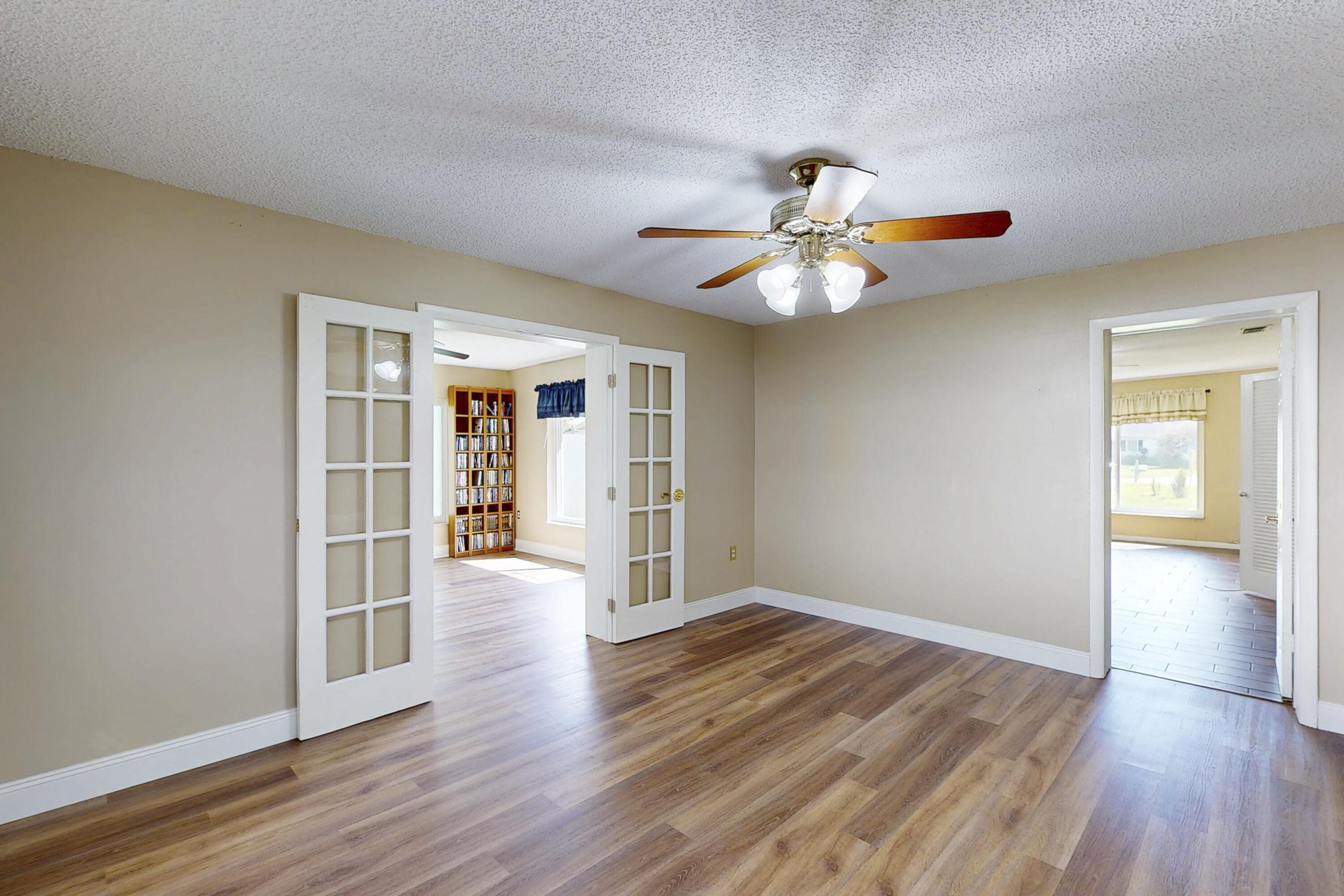 RIVER PARK UNIT 2 - Residential