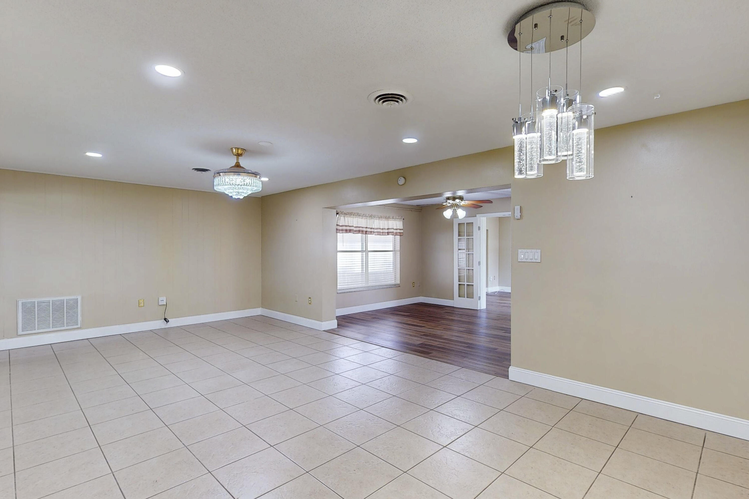 RIVER PARK UNIT 2 - Residential