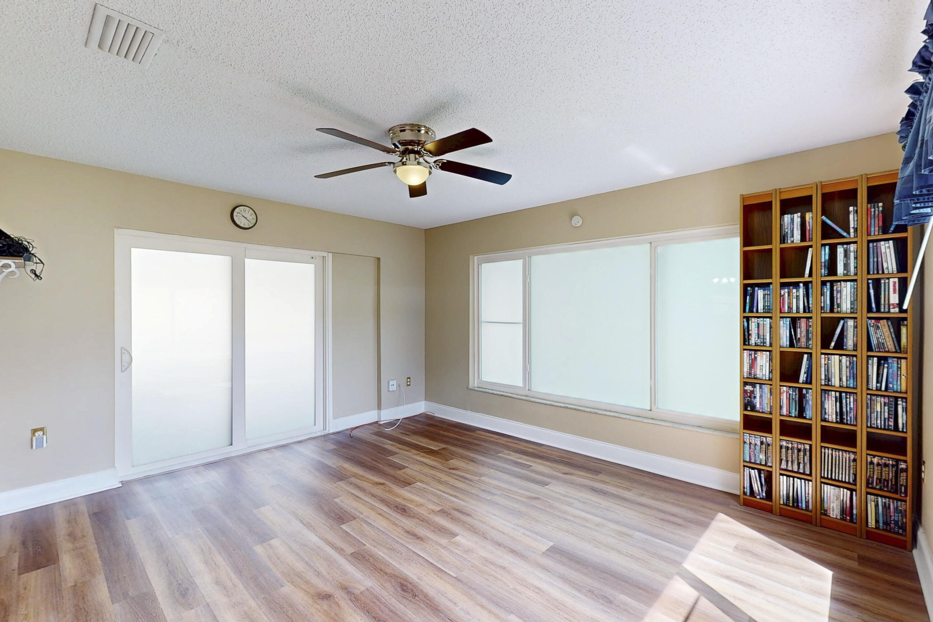 RIVER PARK UNIT 2 - Residential