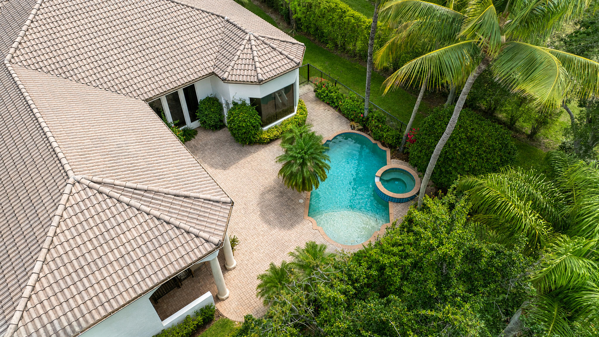 ADDISON RESERVE - Residential