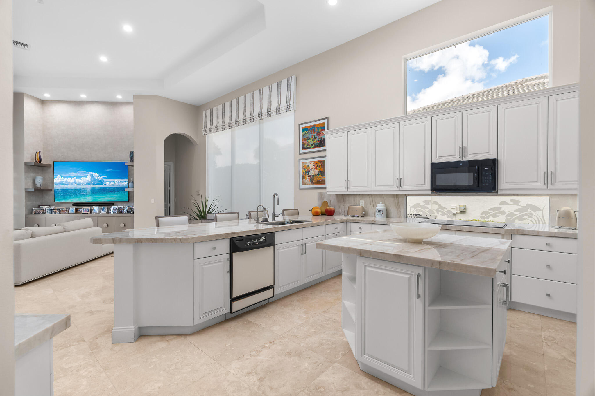 ADDISON RESERVE - Residential