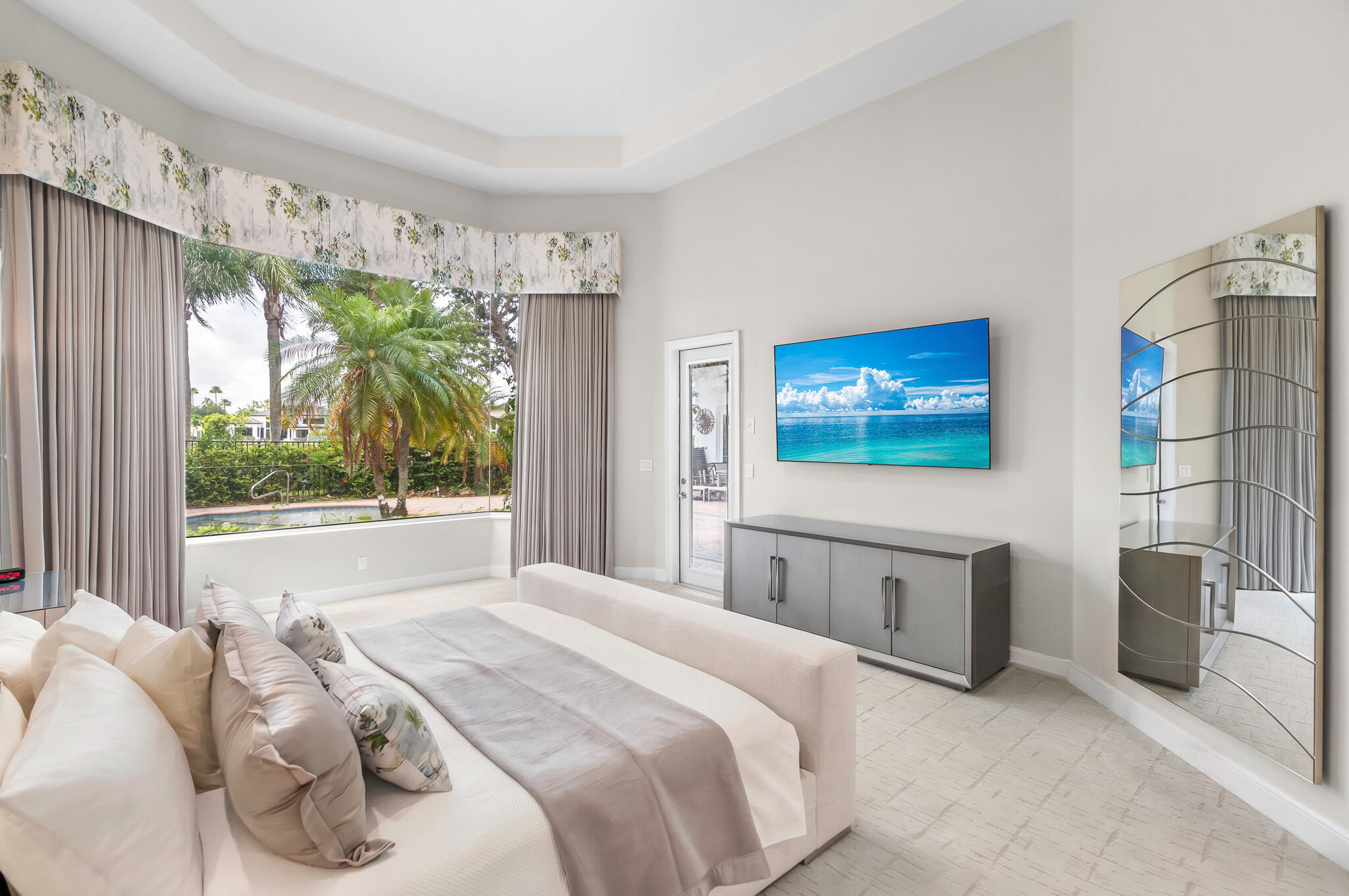 ADDISON RESERVE - Residential