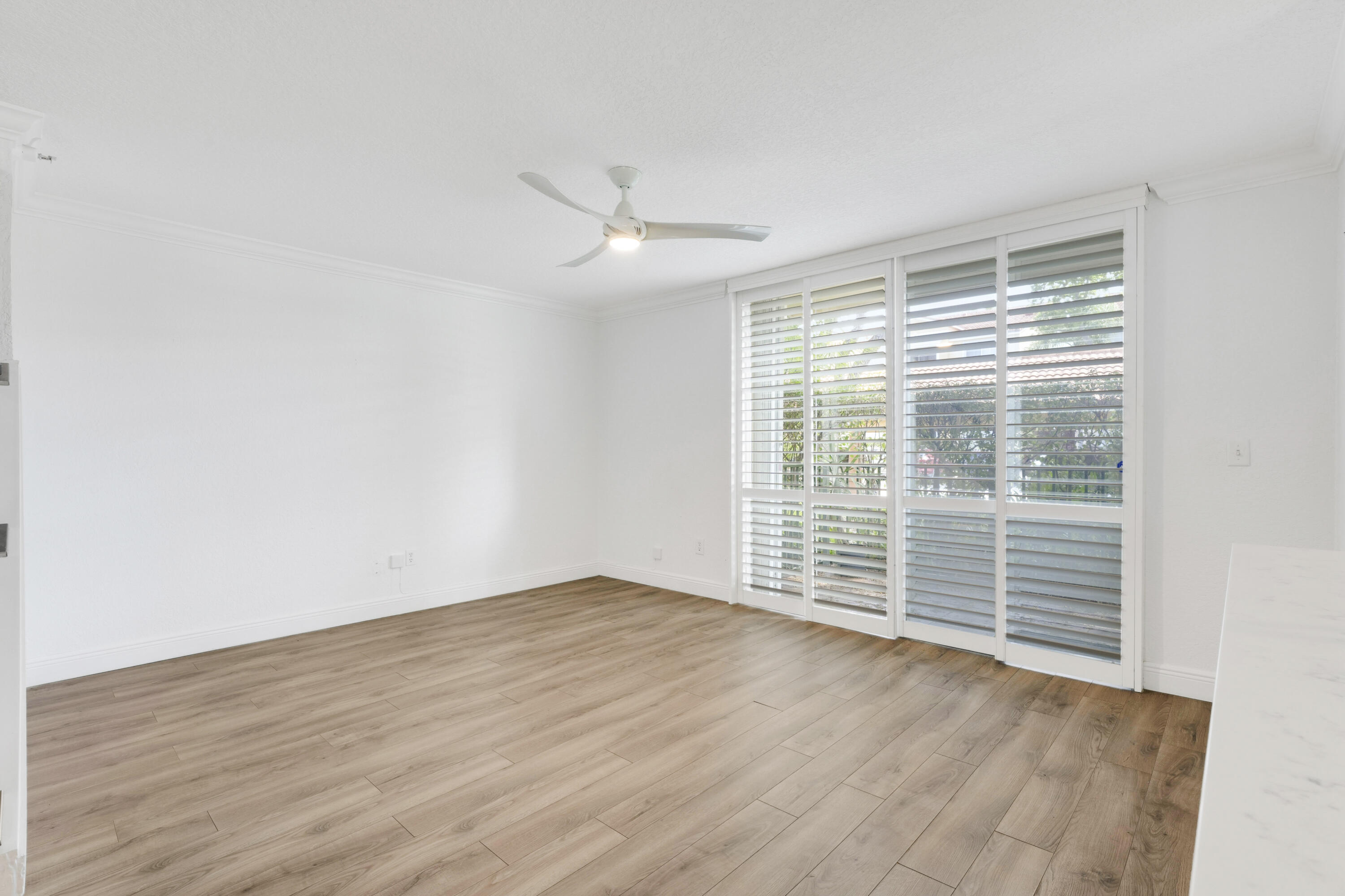 YACHT CLUB ON THE INTRACOASTAL CONDO - Residential