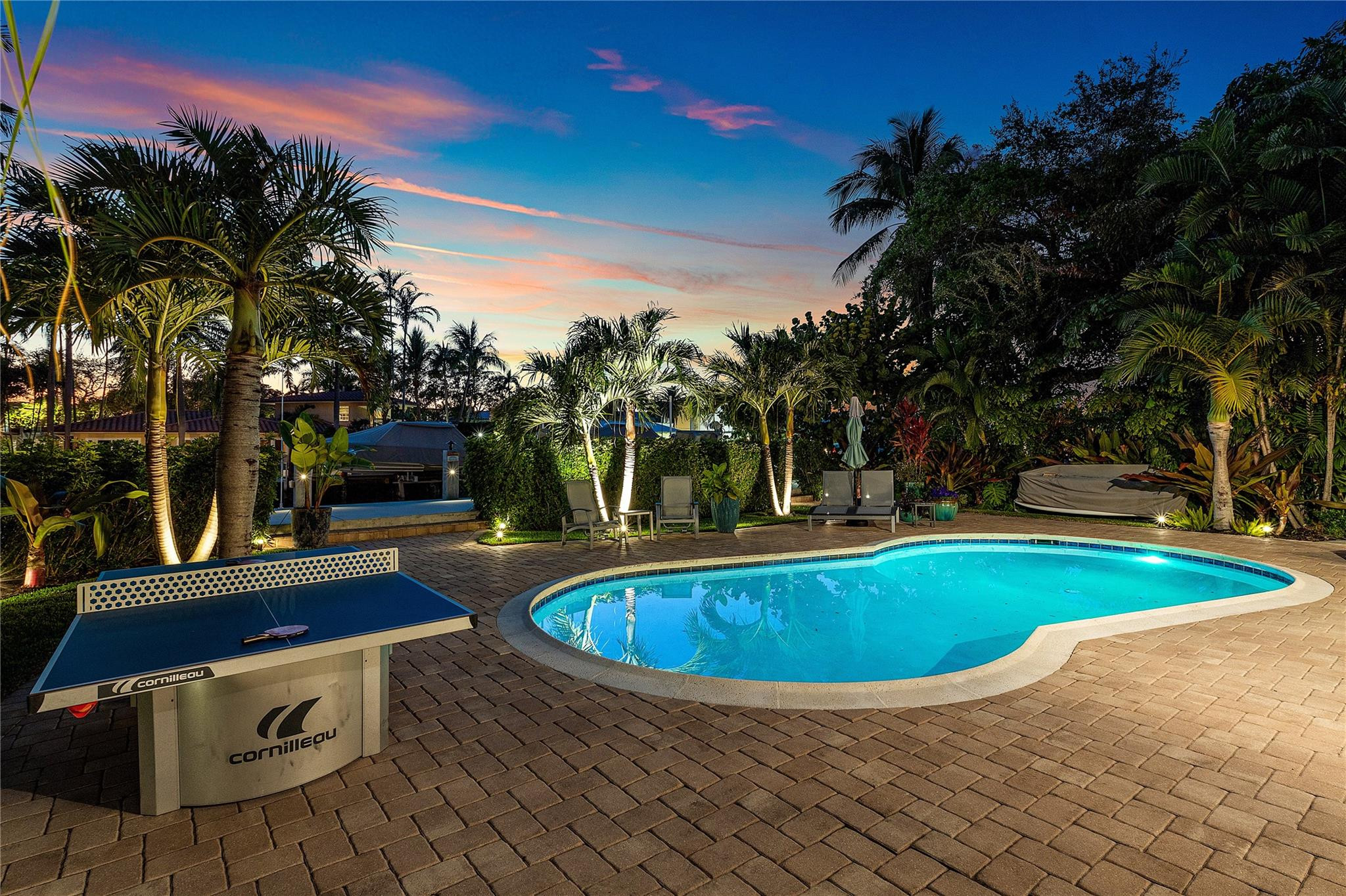 Riviera 6-17 B - Residential