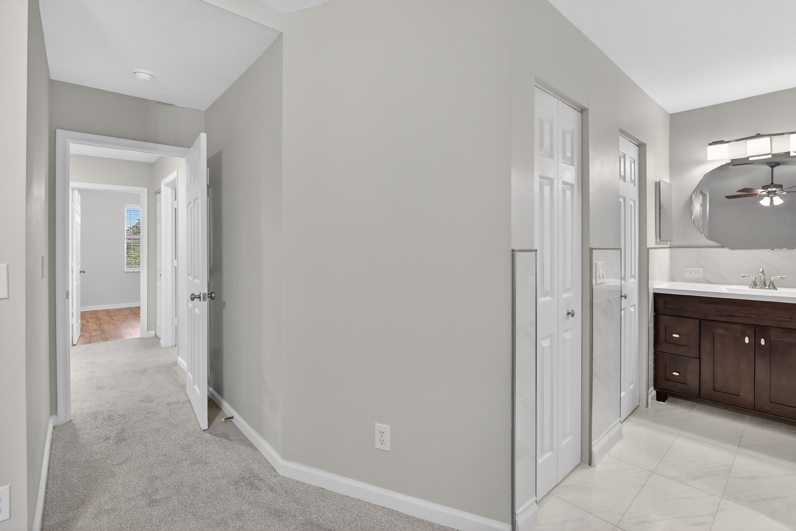 LAKES OF NEWPORT II - Residential Lease