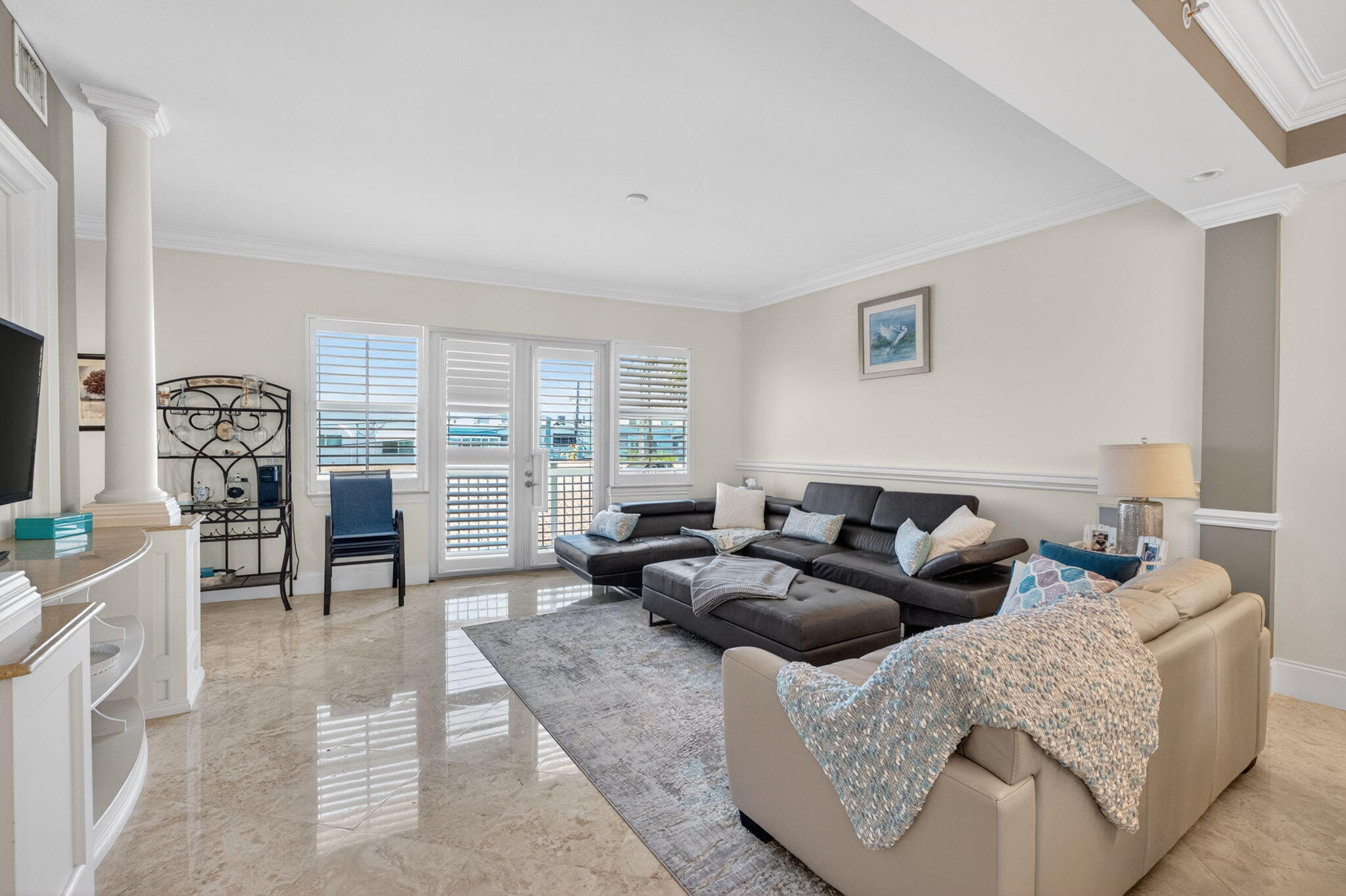 SILVER SHORES UNIT - Residential Lease