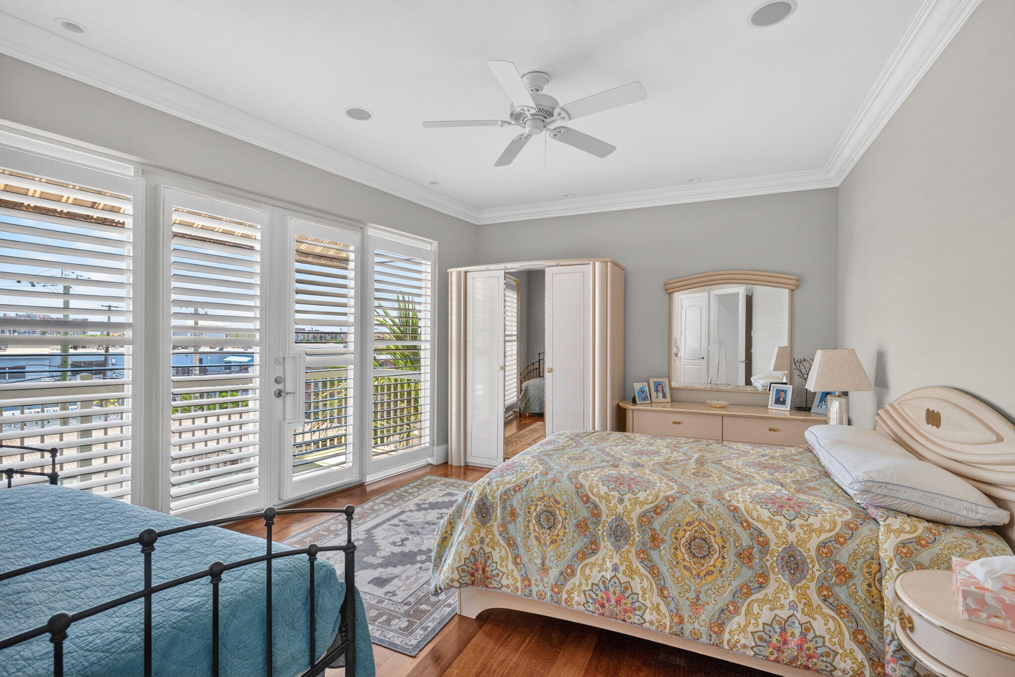 SILVER SHORES UNIT - Residential Lease