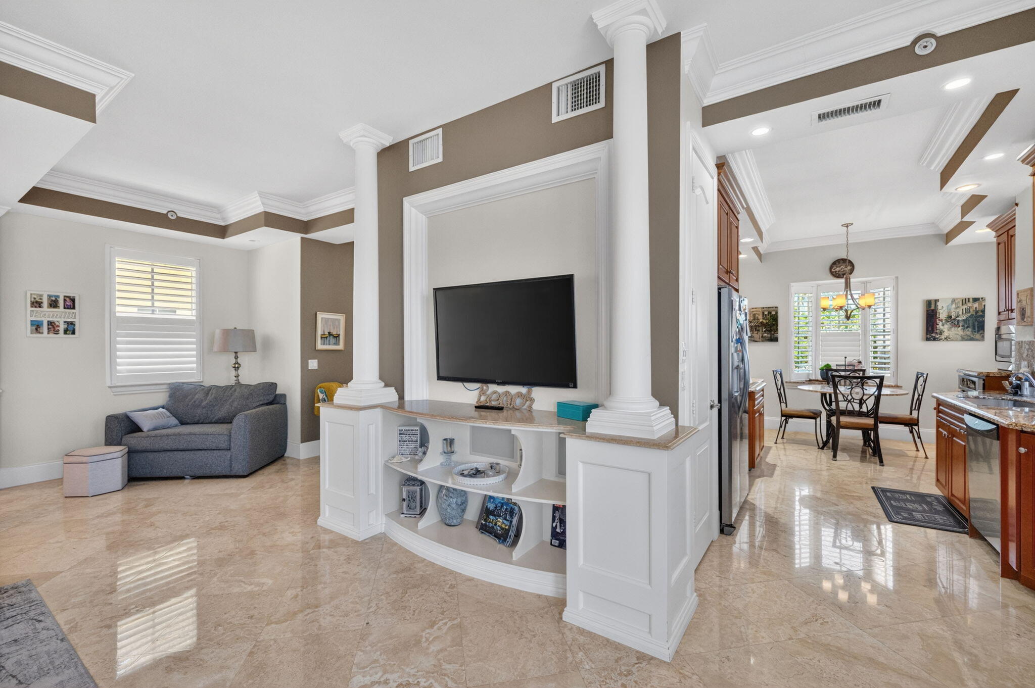 SILVER SHORES UNIT - Residential Lease