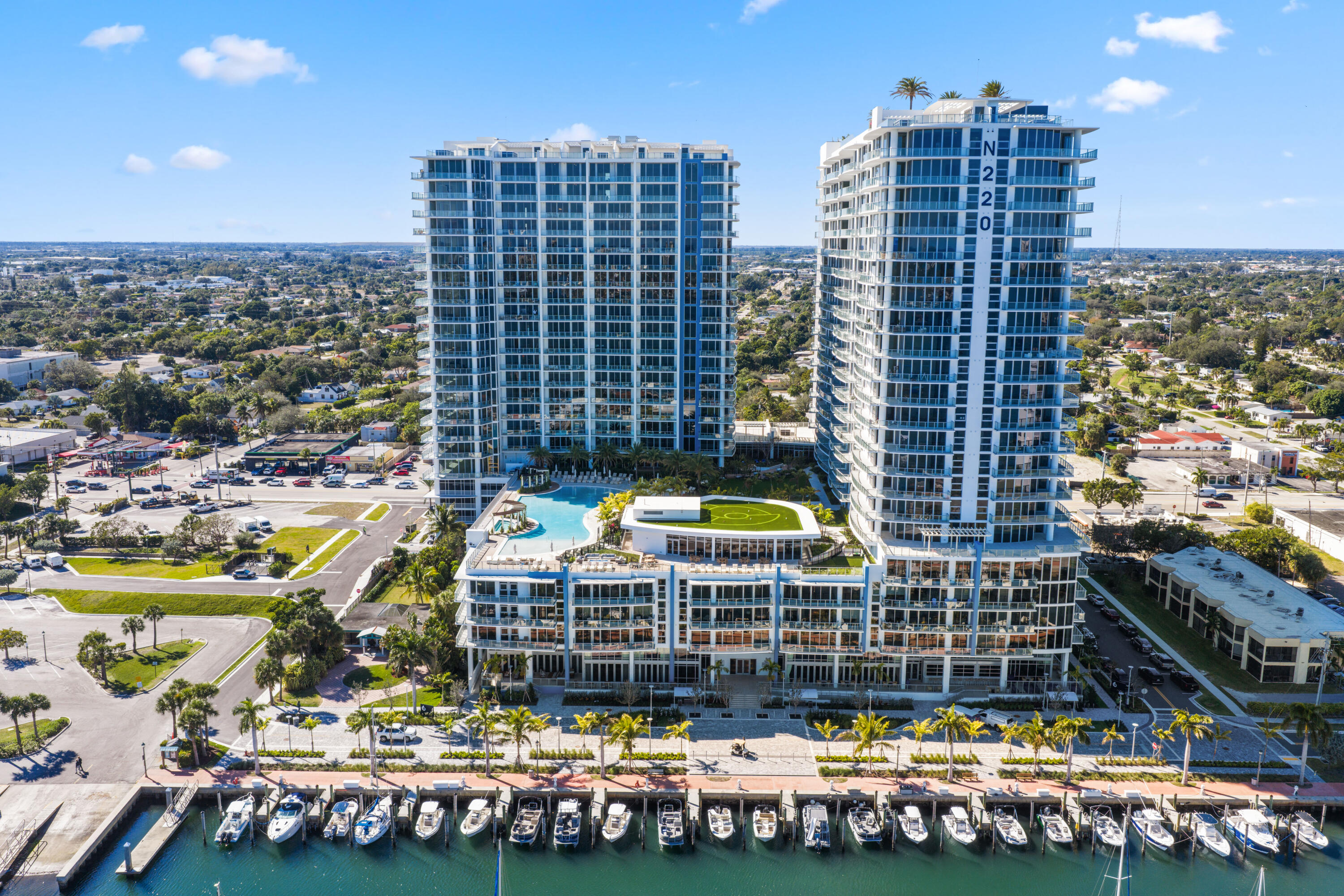 NAUTILUS 220 CONDO - Residential