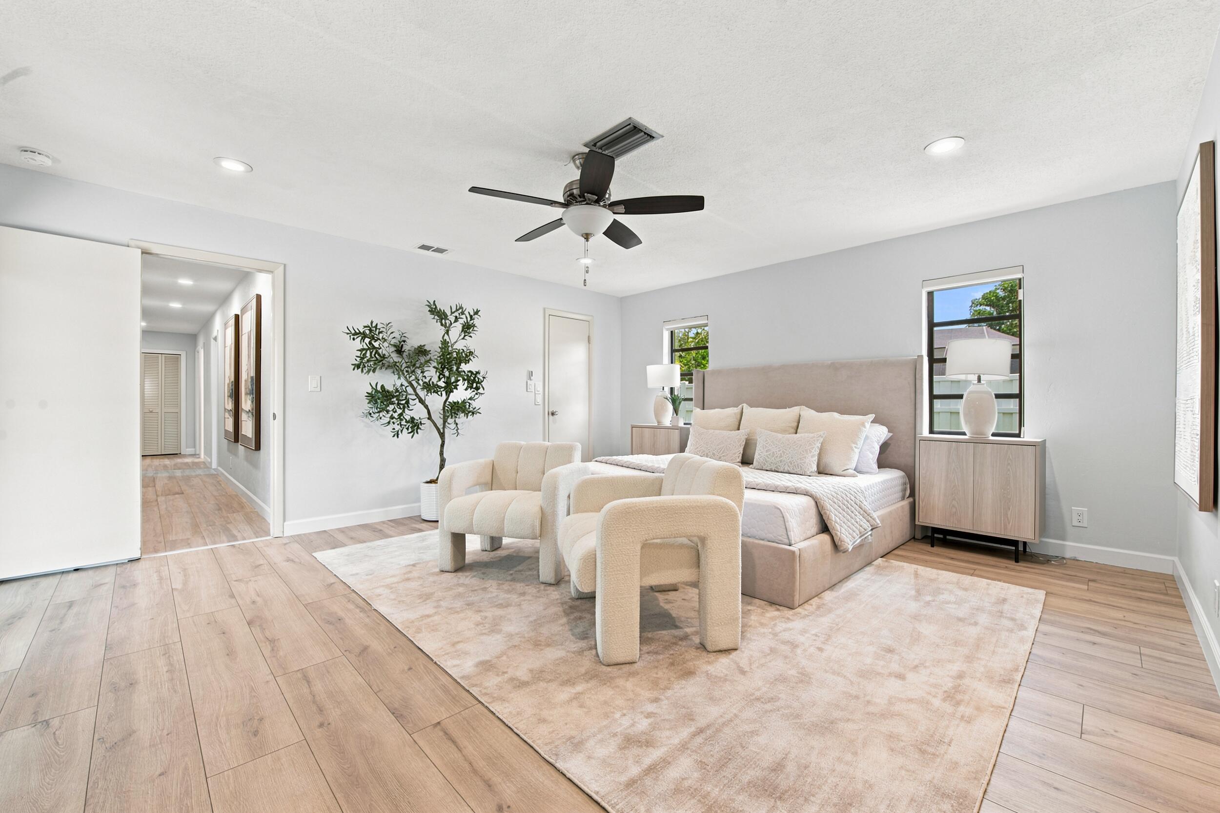 CORAL SPRINGS COUNTRY CLUB - Residential