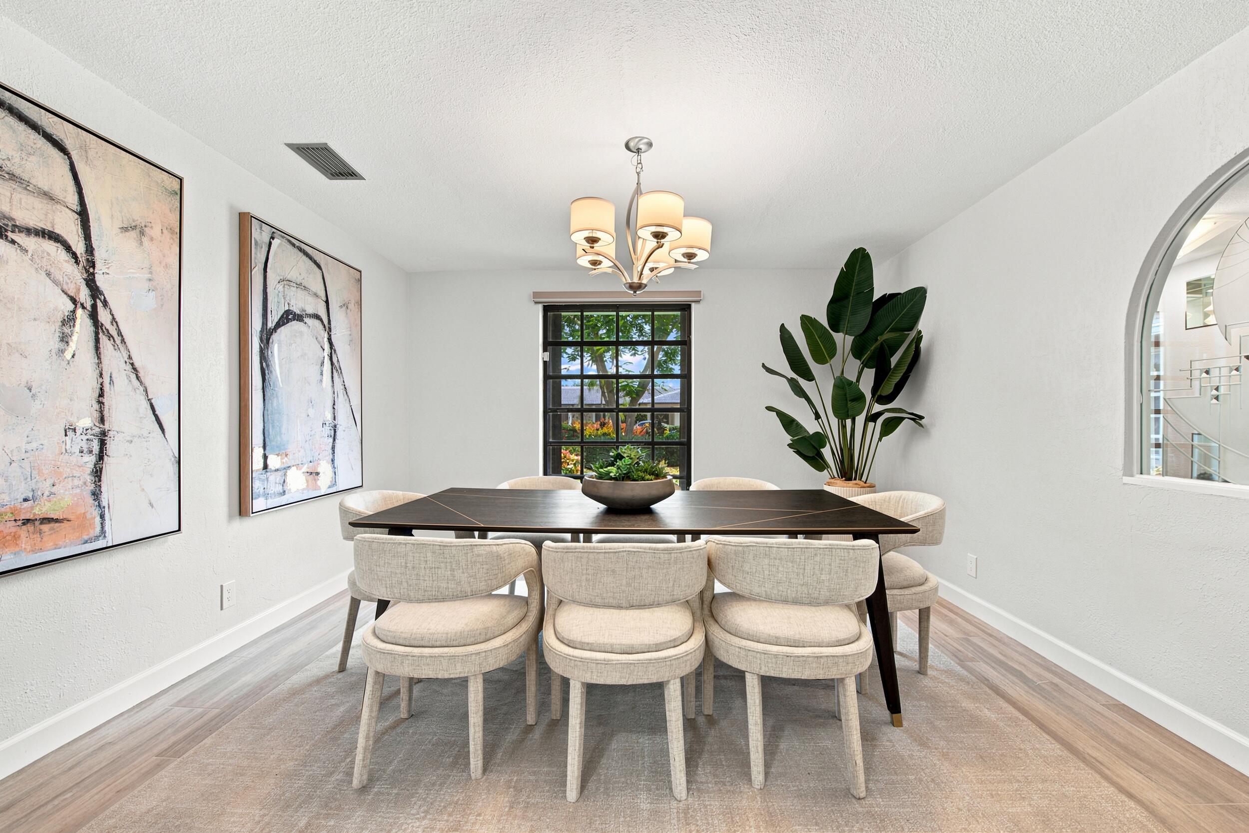 CORAL SPRINGS COUNTRY CLUB - Residential
