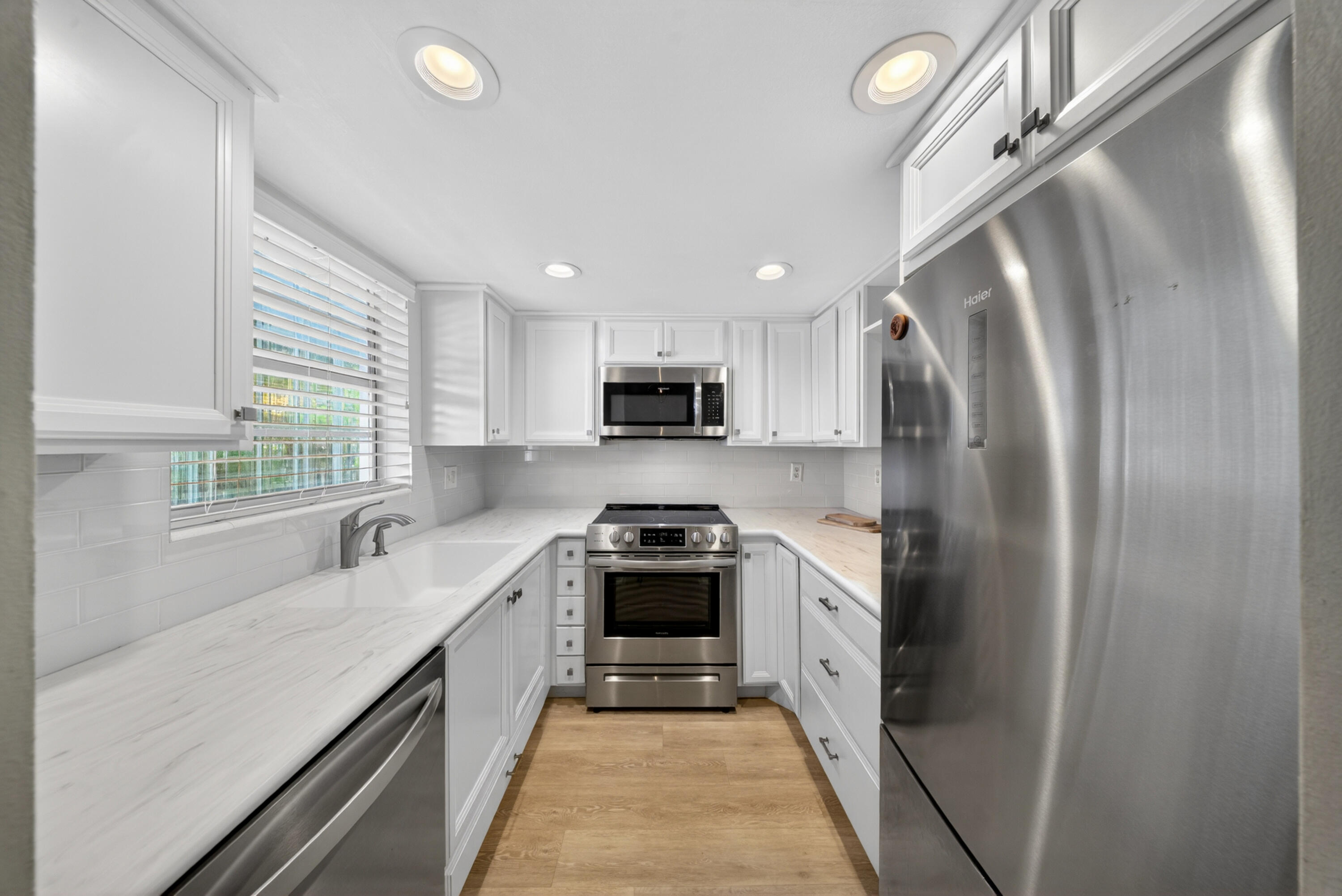 CEDAR POINTE CONDO - Residential