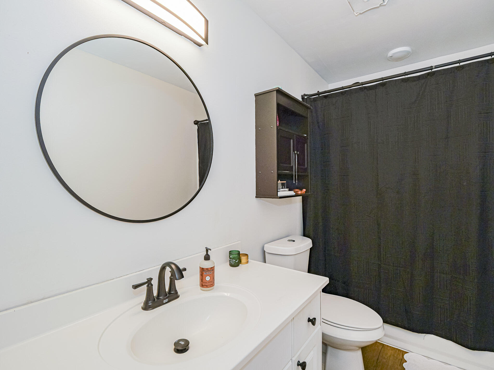 DIXIE HEIGHTS UNIT NO 1-A - Residential