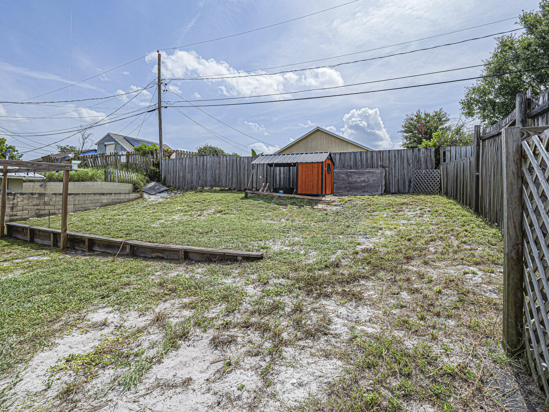 DIXIE HEIGHTS UNIT NO 1-A - Residential