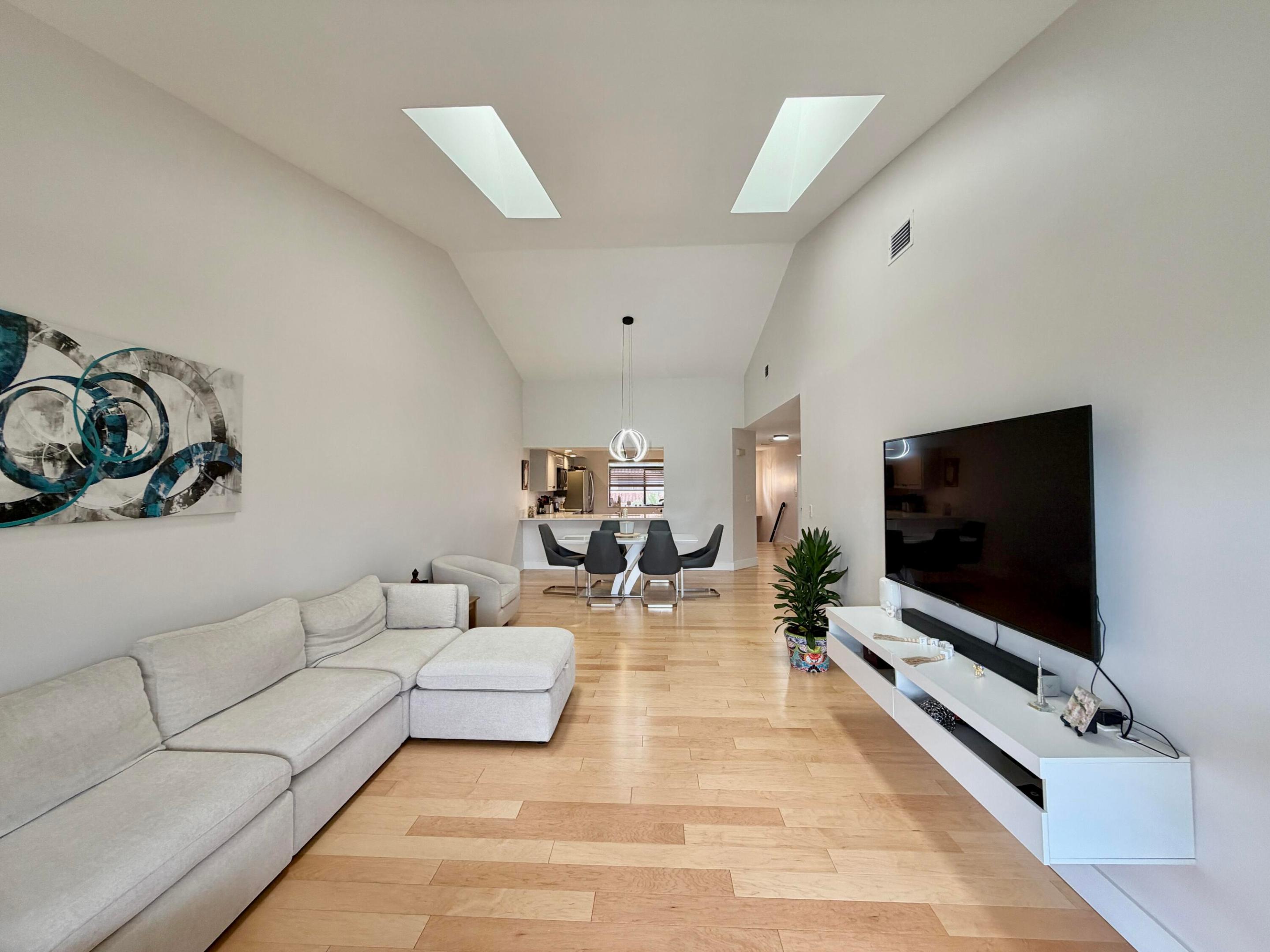 LA MIRADA AT BOCA POINTE CONDOS - Residential