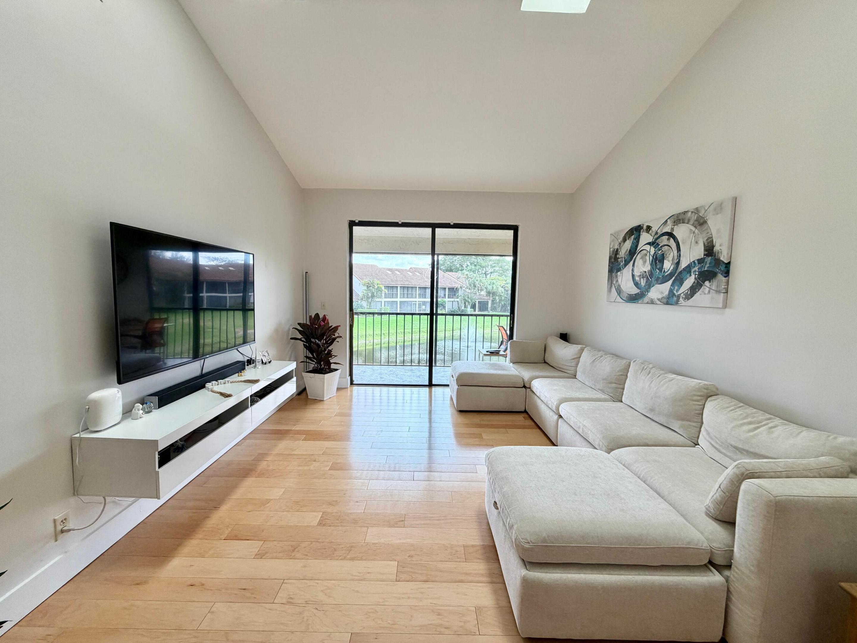 LA MIRADA AT BOCA POINTE CONDOS - Residential