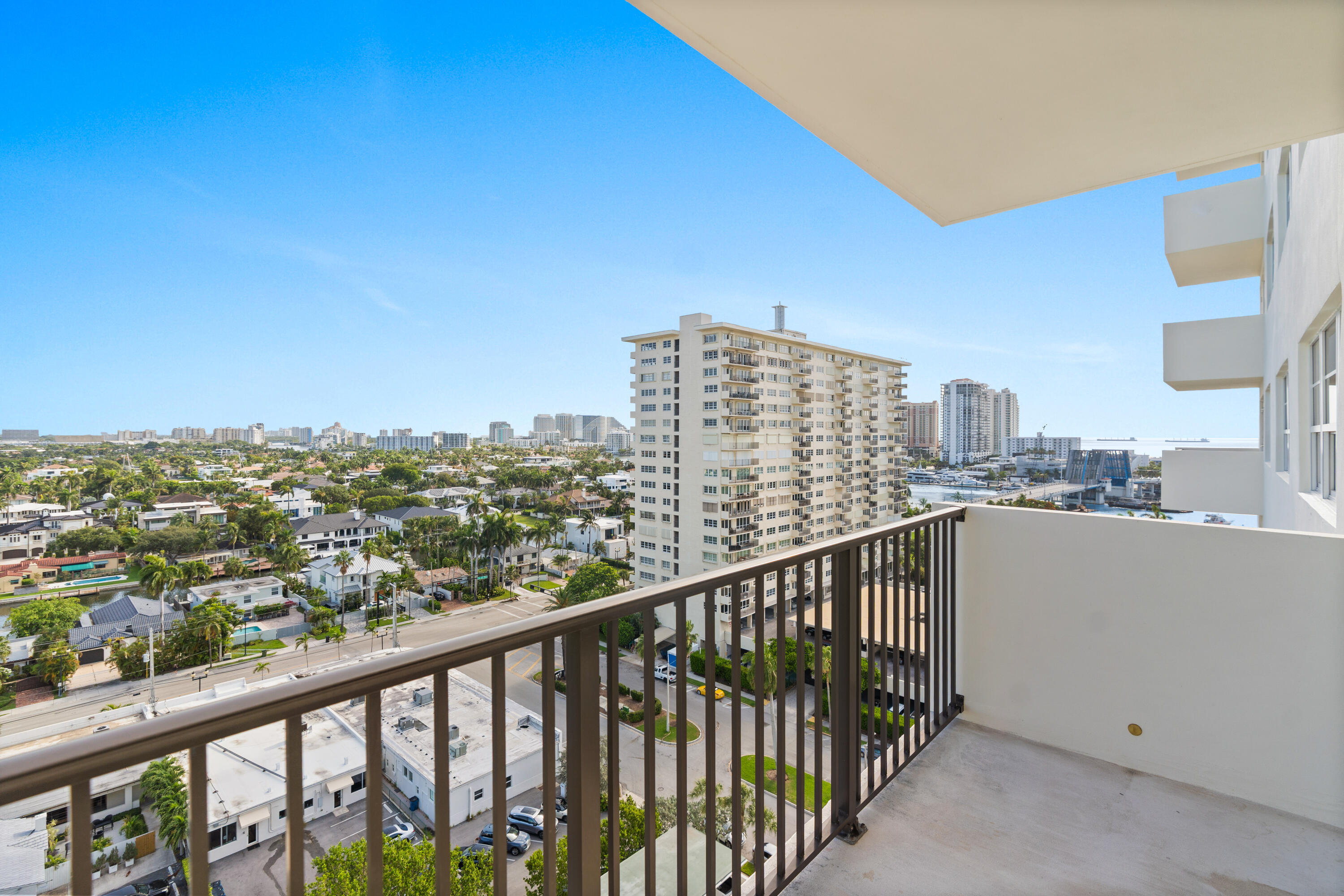 ESSEX TOWER CONDO - Residential