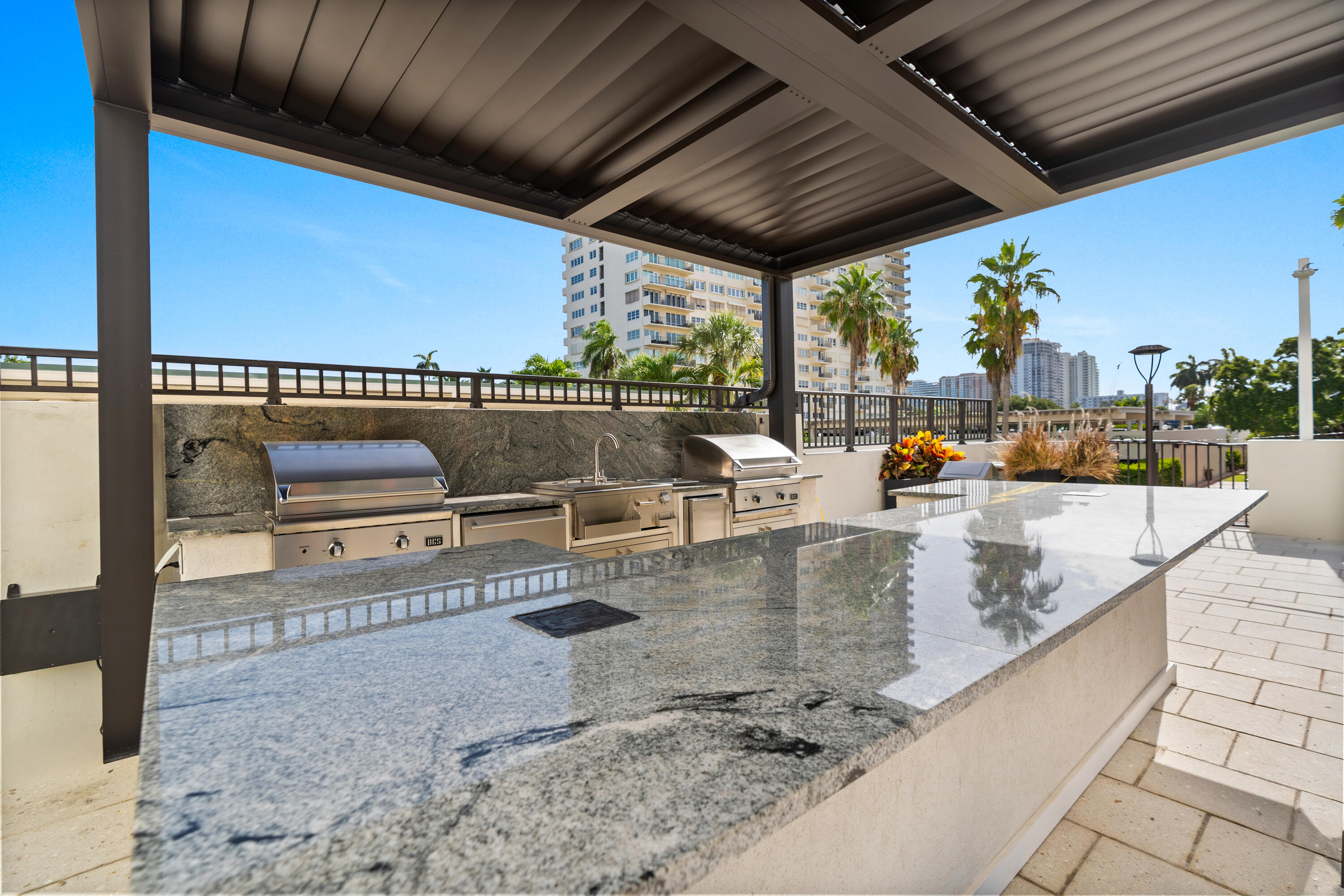 ESSEX TOWER CONDO - Residential