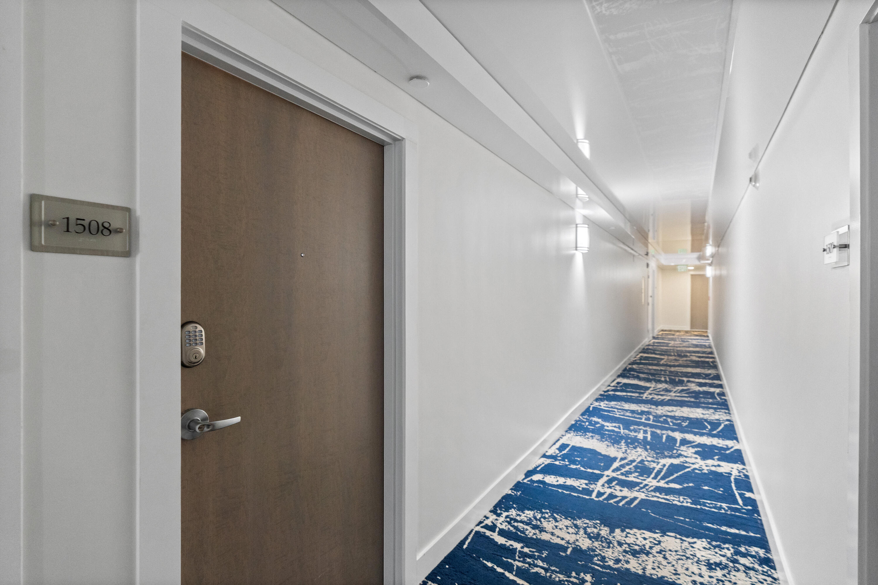 ESSEX TOWER CONDO - Residential