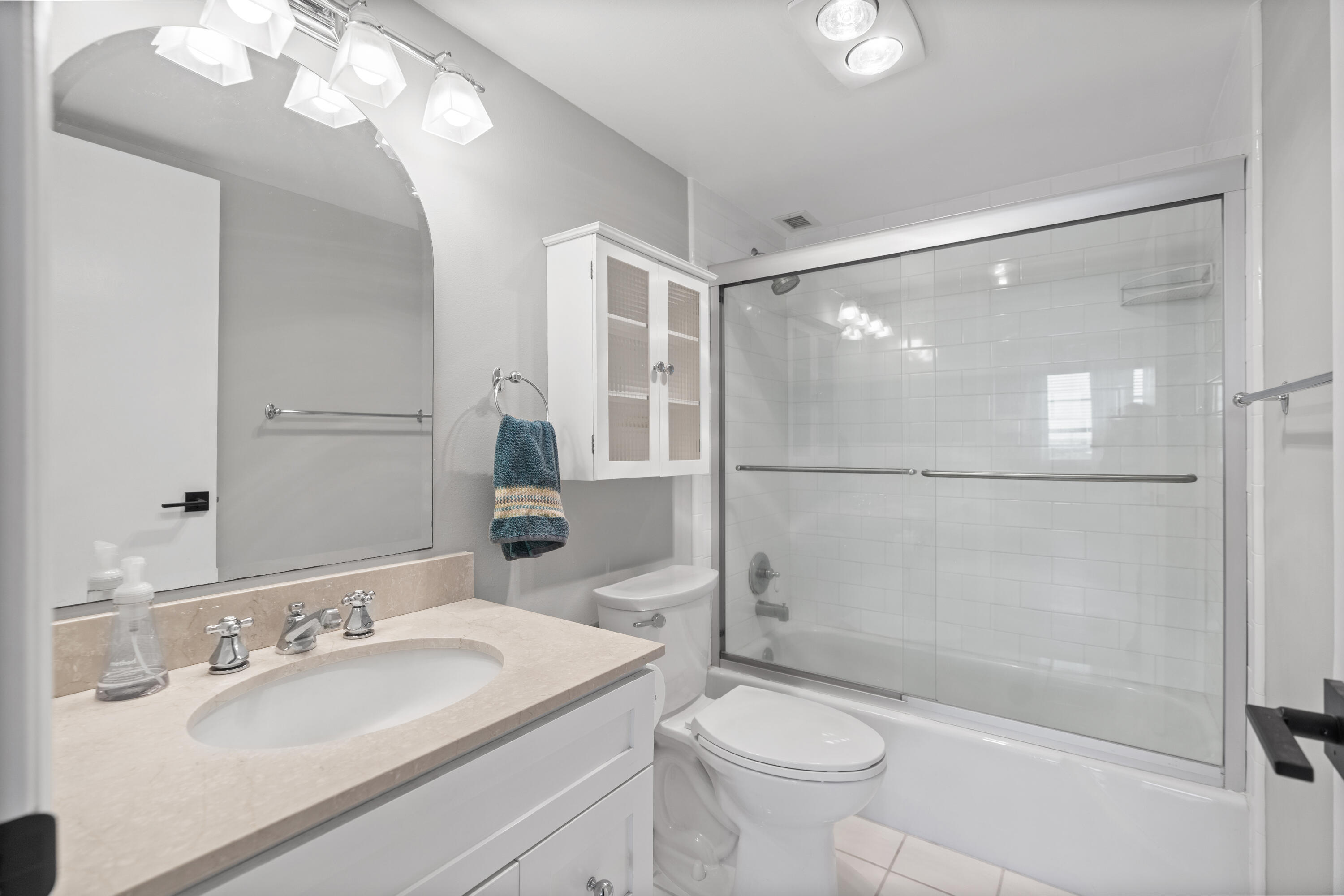 ESSEX TOWER CONDO - Residential