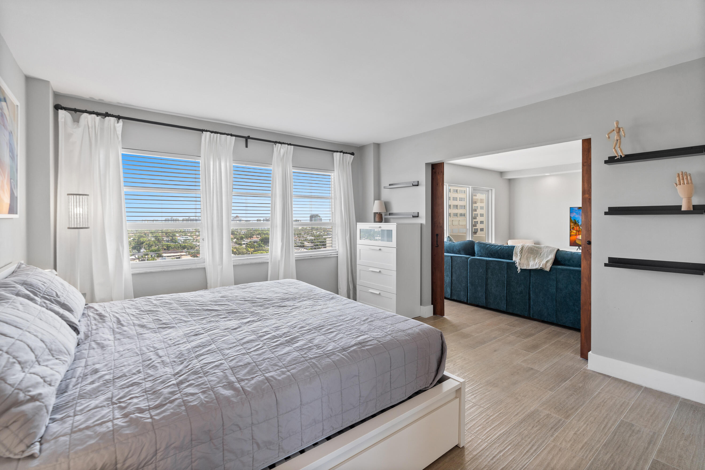 ESSEX TOWER CONDO - Residential