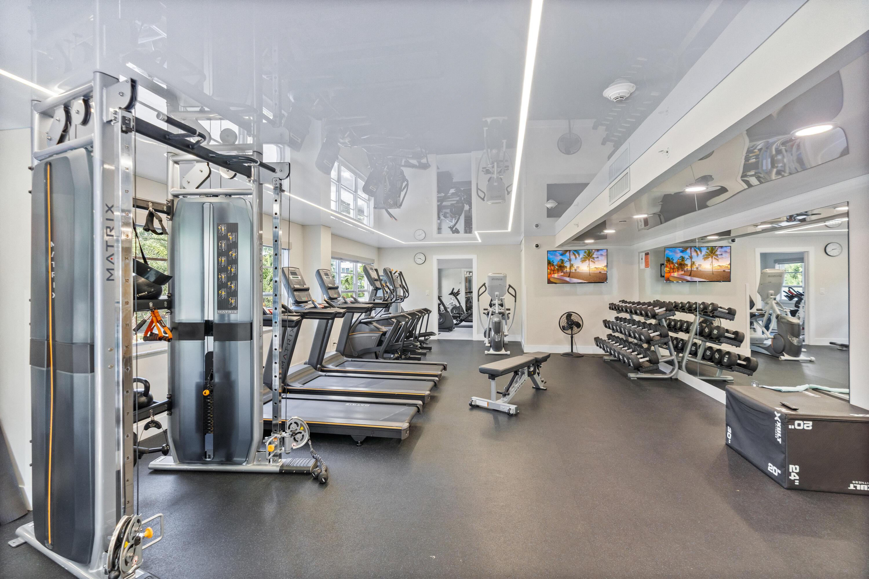 ESSEX TOWER CONDO - Residential