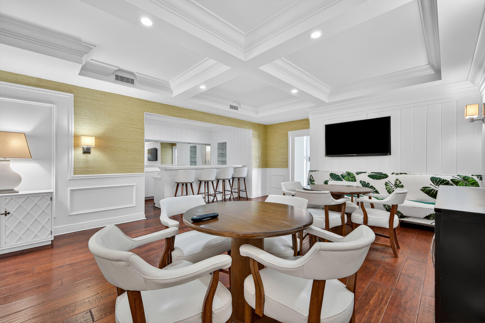 LOWELL HOUSE CONDO LTS 53 AND 54 BLK H ROYAL PARK - Residential
