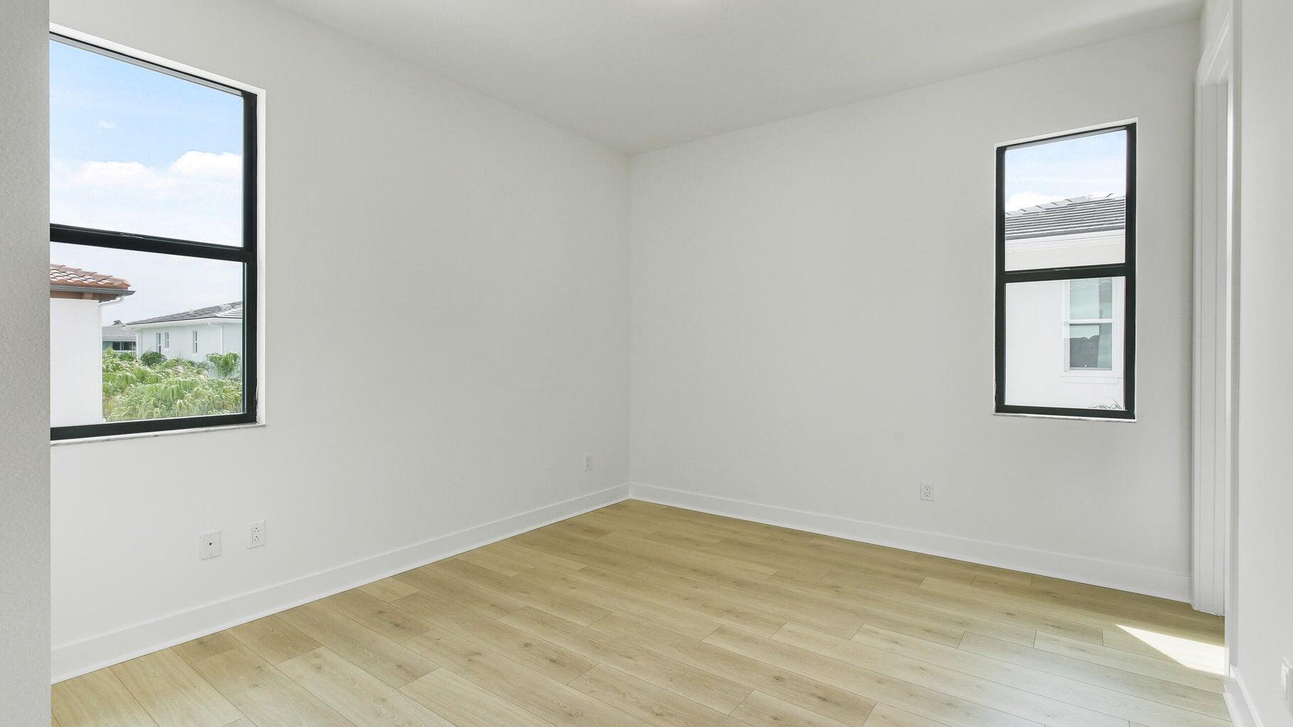ALTON NEIGHBORHOOD - Residential Lease