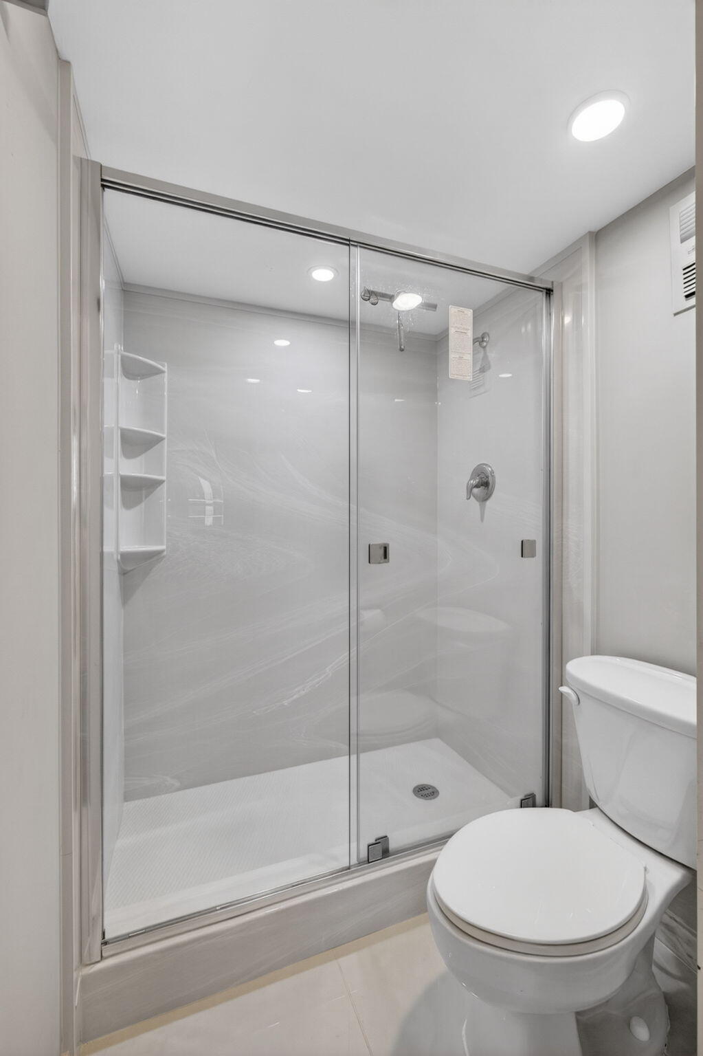 AQUARIUS CONDO - Residential