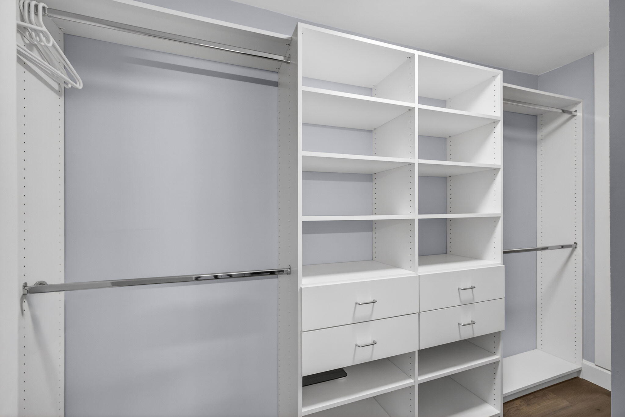 AQUARIUS CONDO - Residential