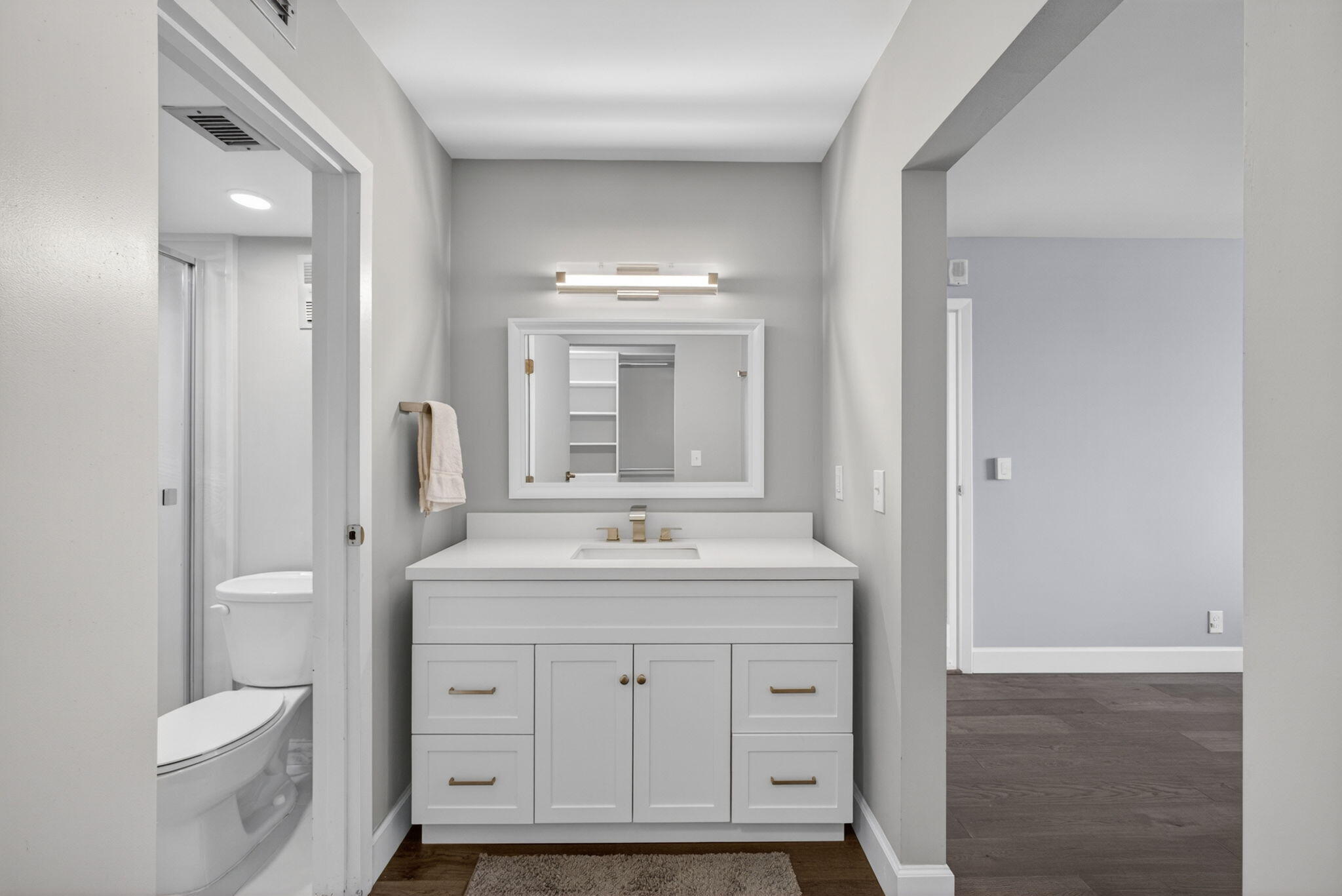 AQUARIUS CONDO - Residential