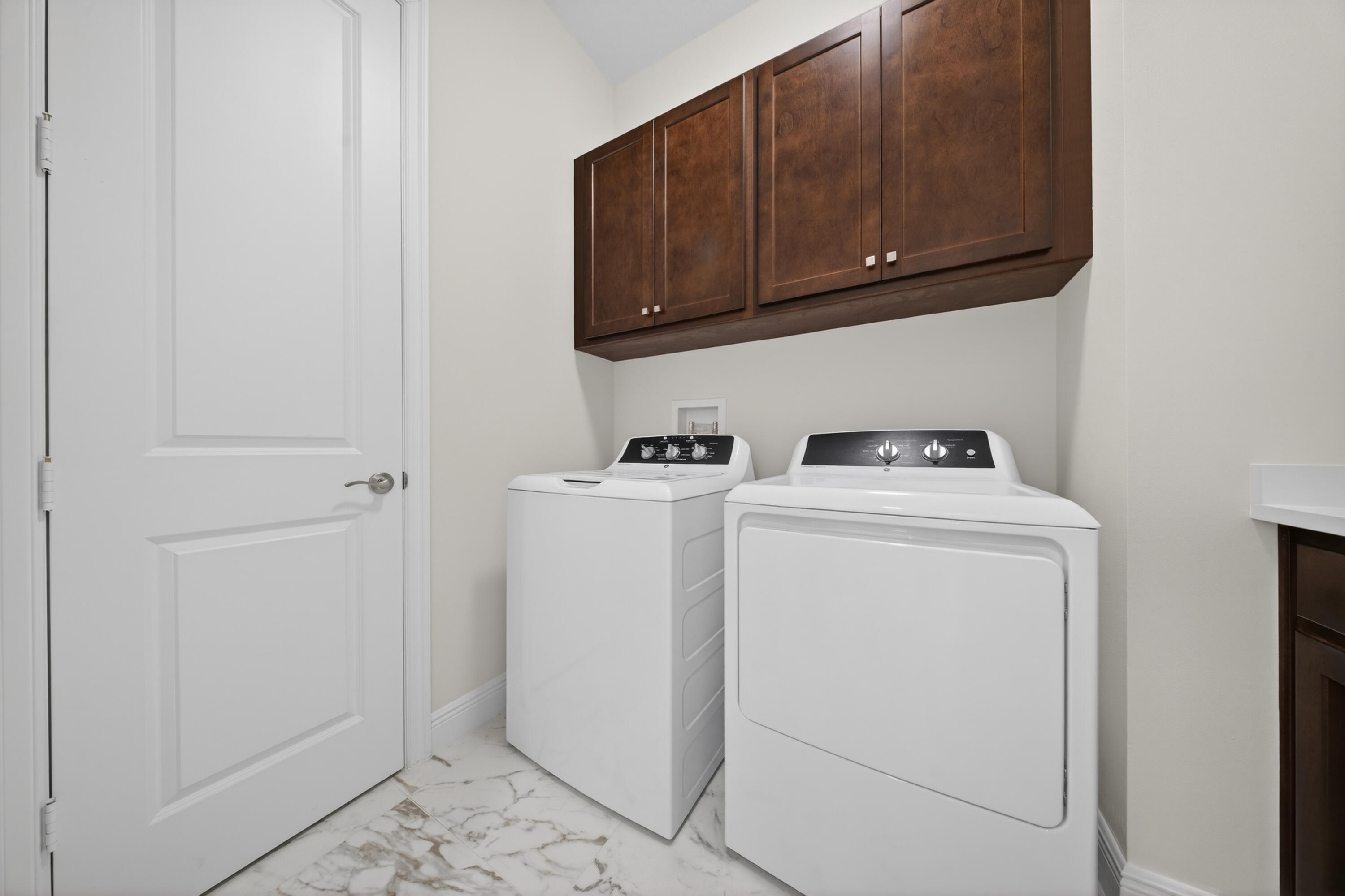 BRIDGEPOINTE SUBDIVISION - Residential