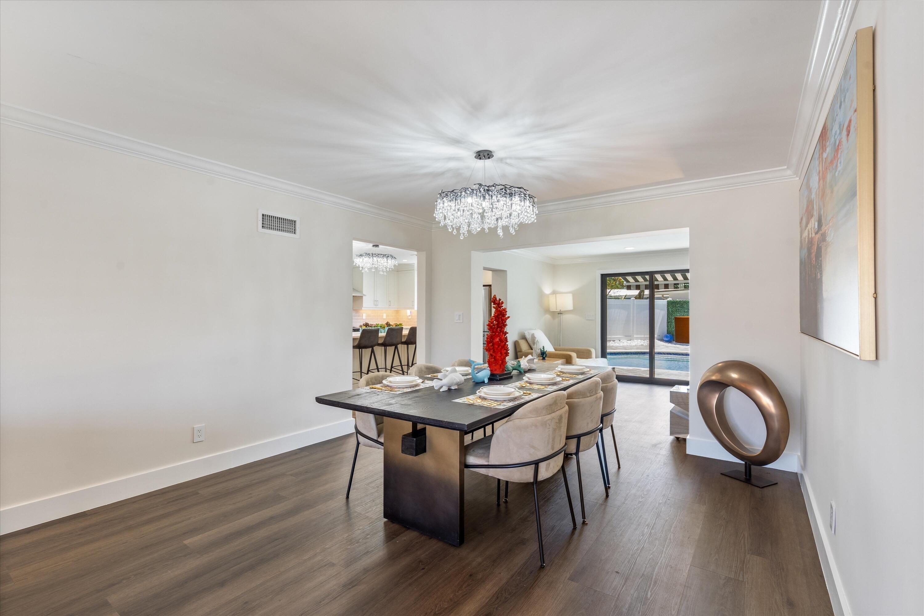 VENETIAN ISLES 3RD SEC - Residential