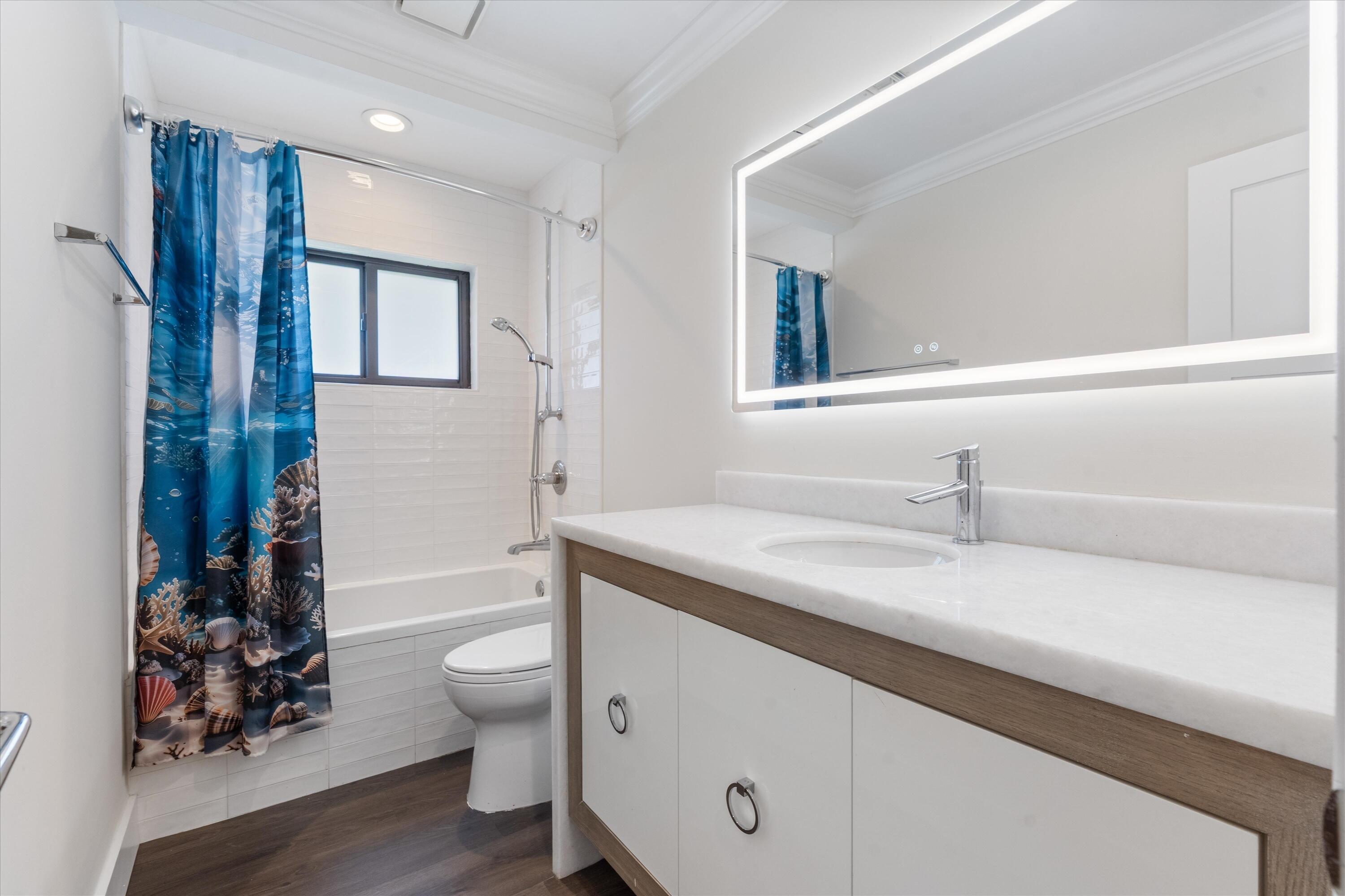 VENETIAN ISLES 3RD SEC - Residential