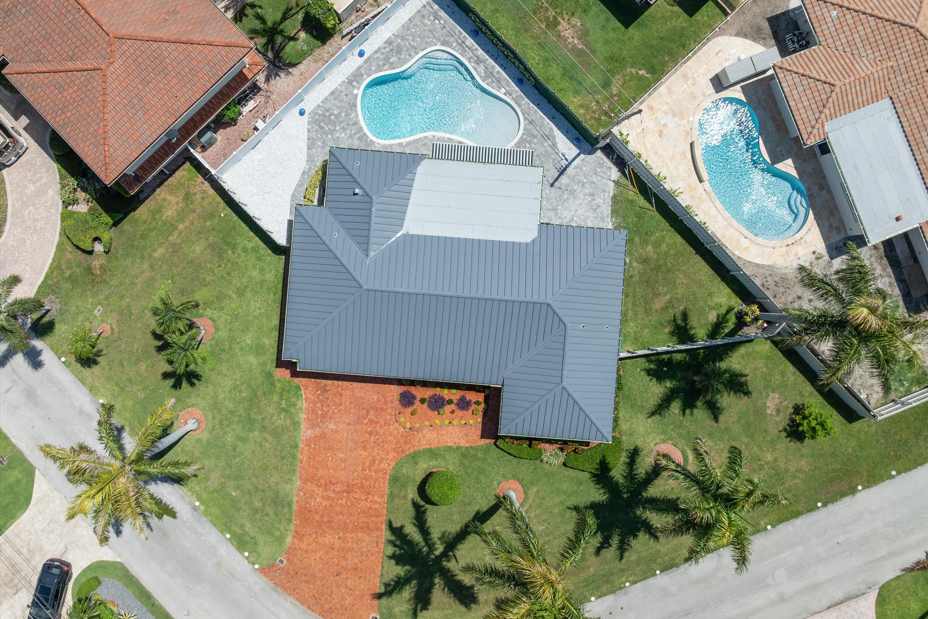 VENETIAN ISLES 3RD SEC - Residential