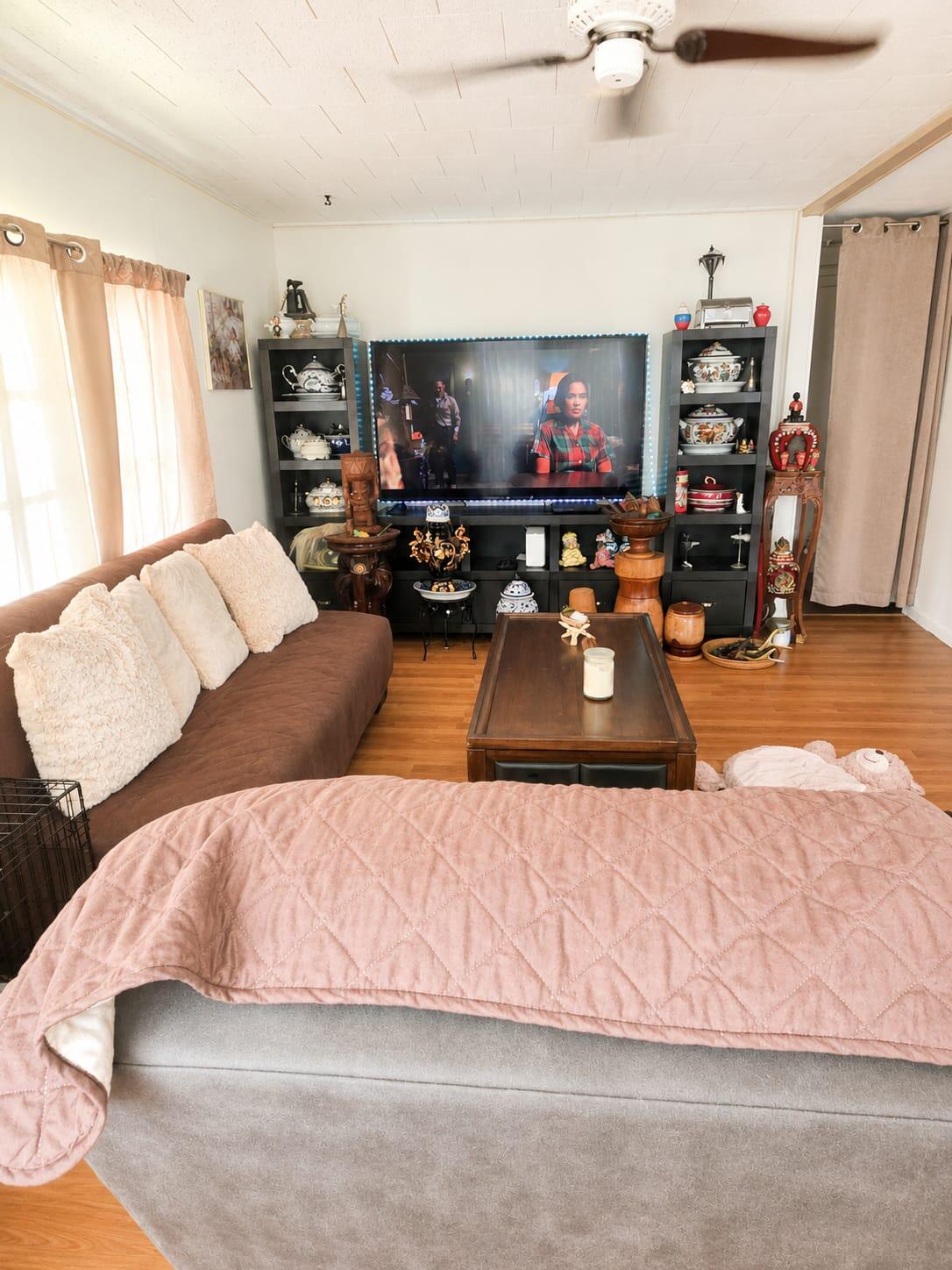 Orange Brook Mobile Home. - Residential