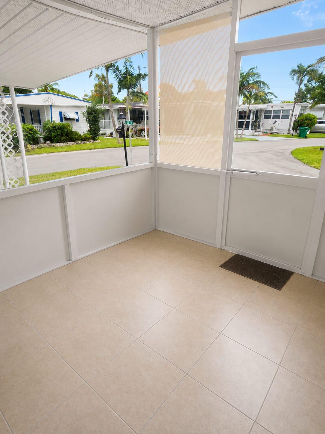 Orange Brook Mobile Home. - Residential