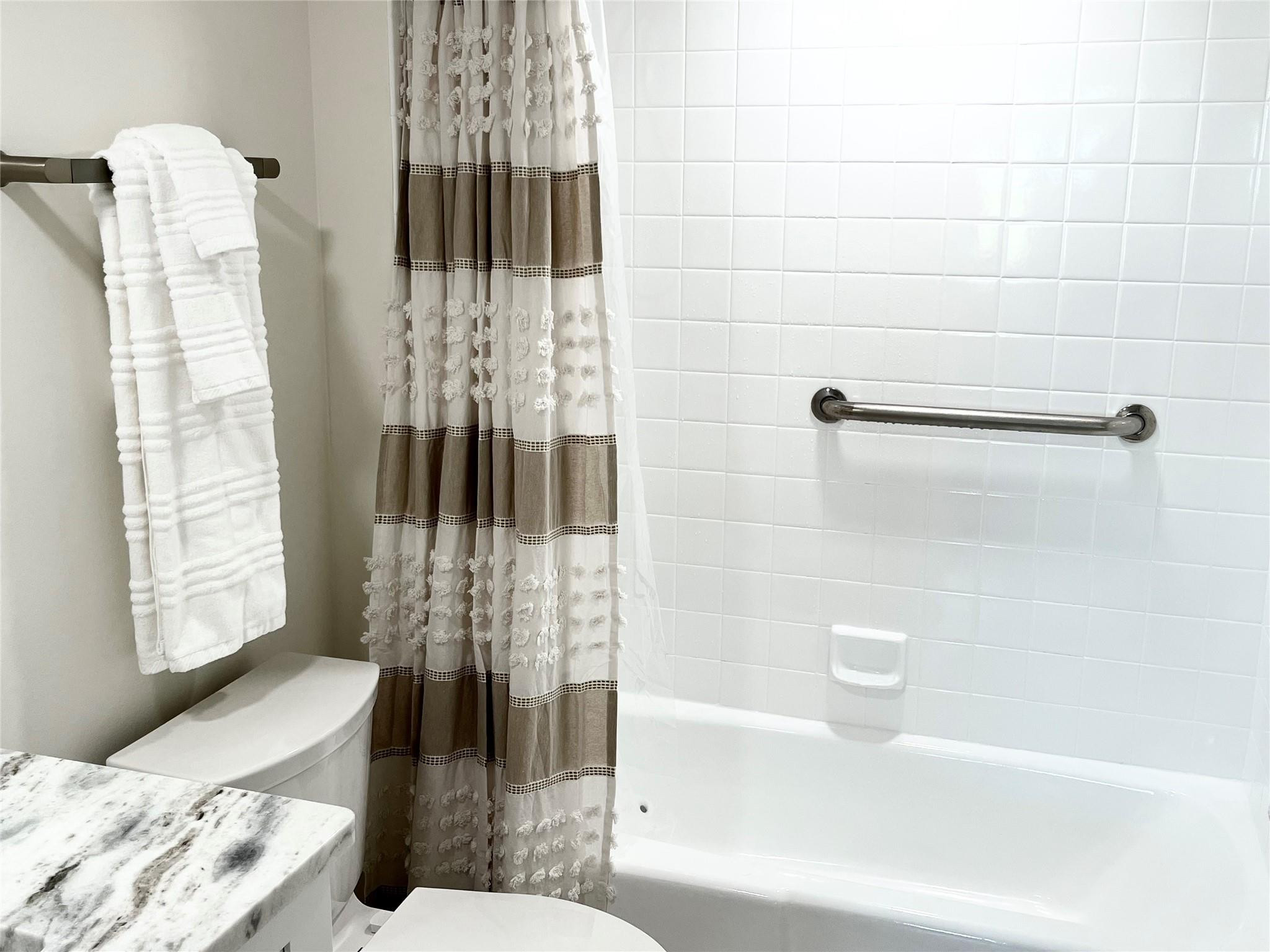 INLET VILLAGE CONDO - Residential Lease