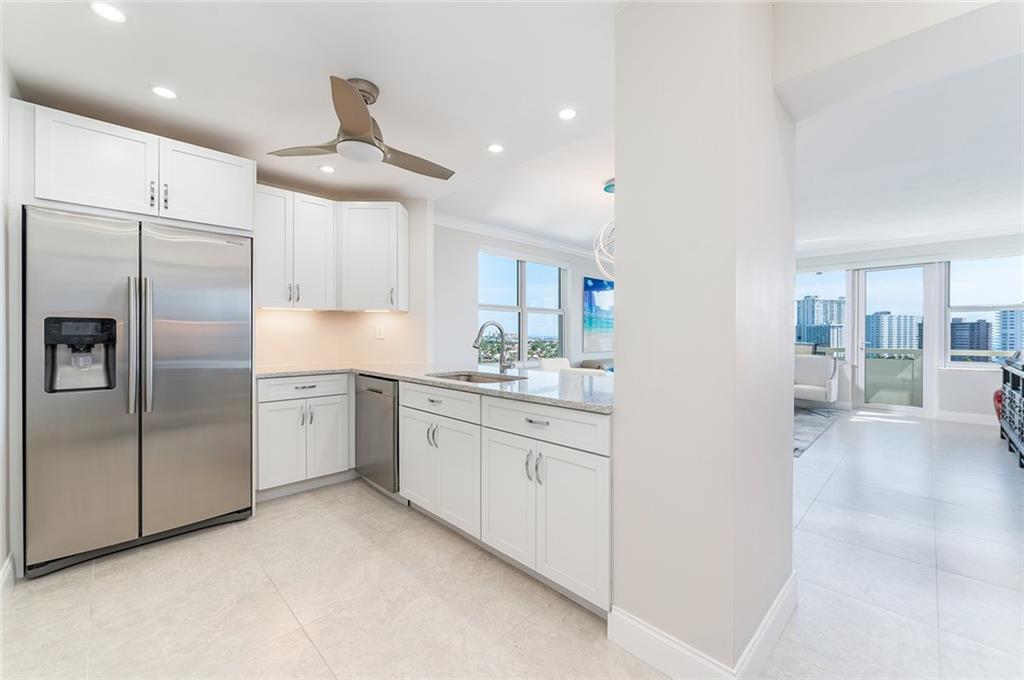 Coral Ridge Towers North - Residential