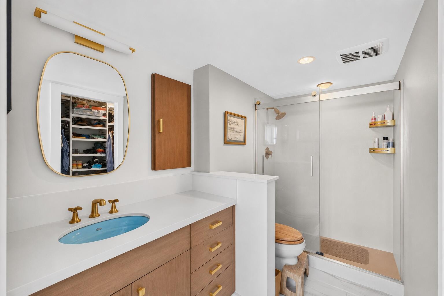 EVERGLADES HOUSE CONDO - Residential Lease